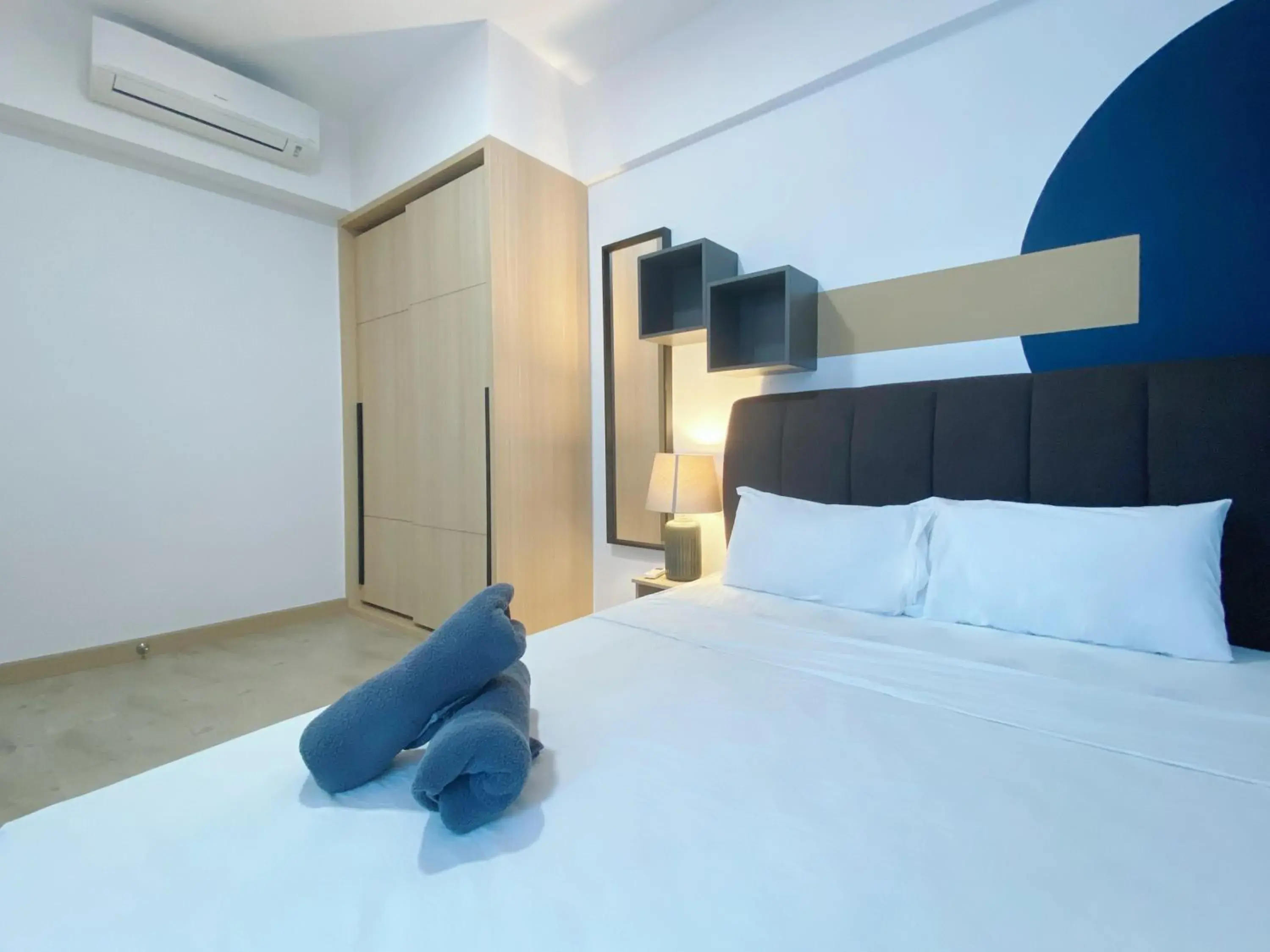 Bed in The Colony By Infinitum By Awesomestay Bed in The Colony By Infinitum By Awesomestay