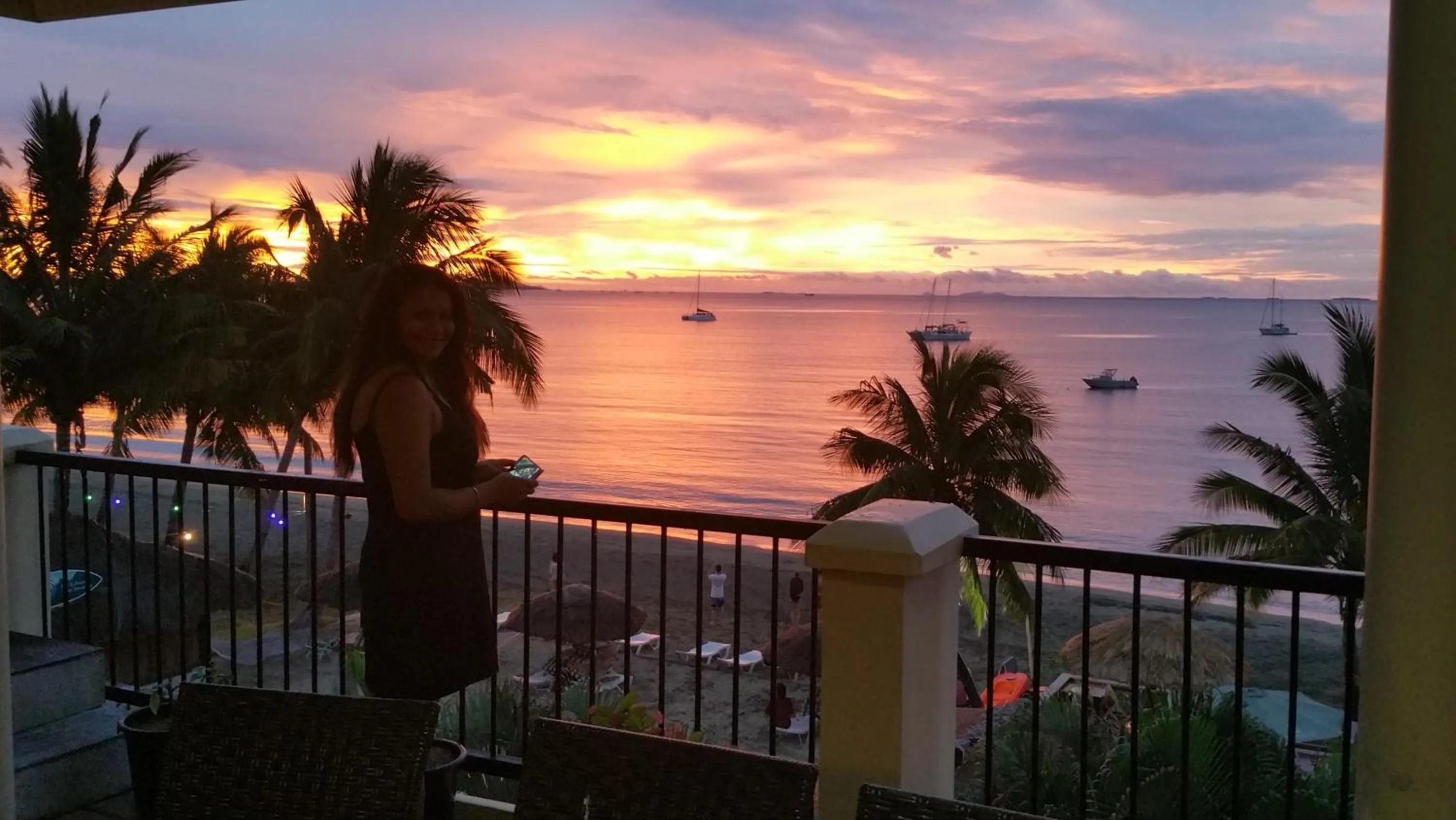 Sunset in Smugglers Cove Beach Resort & Hotel