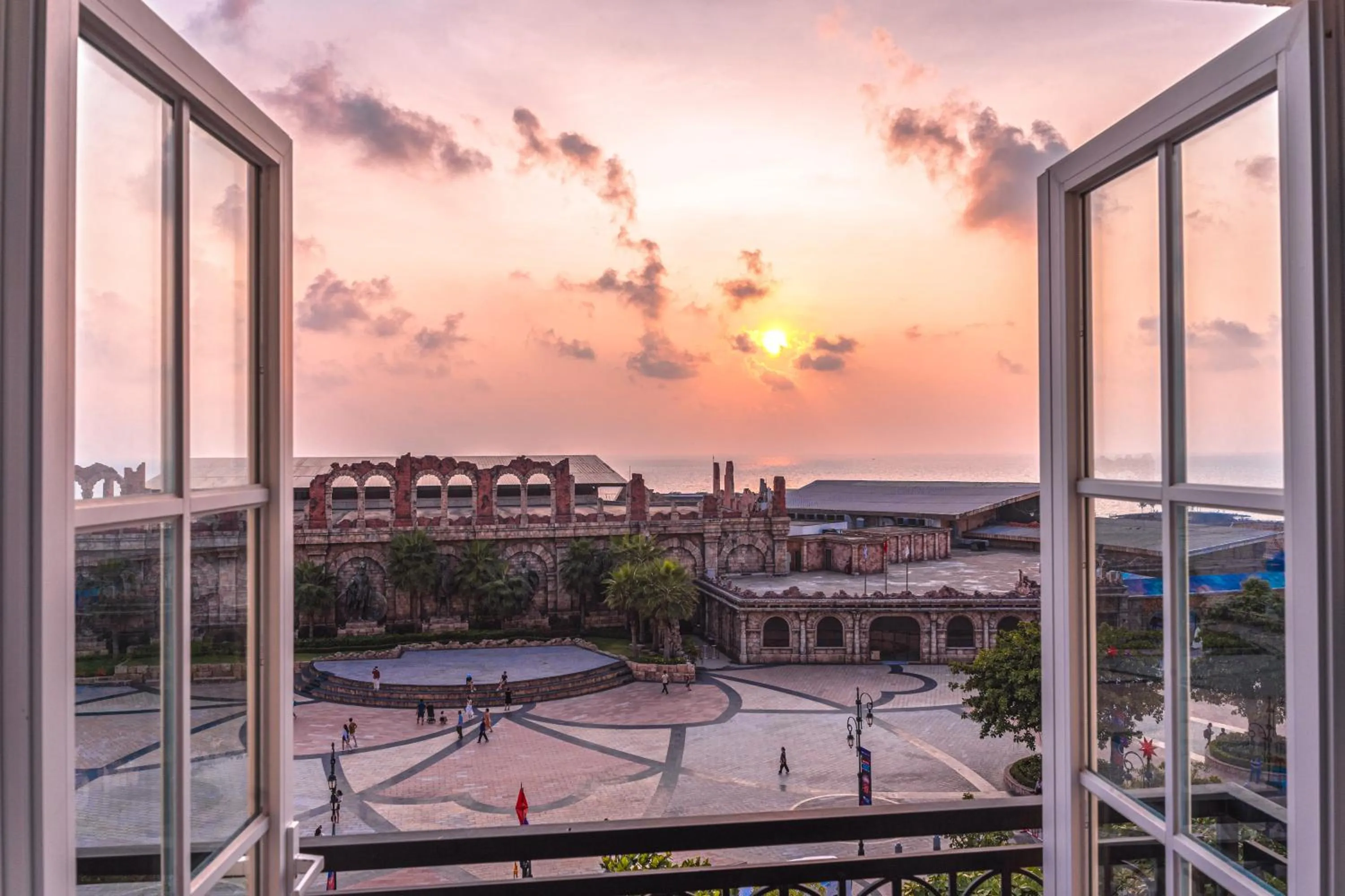 Sea view in Khách sạn Royal Phú Quốc