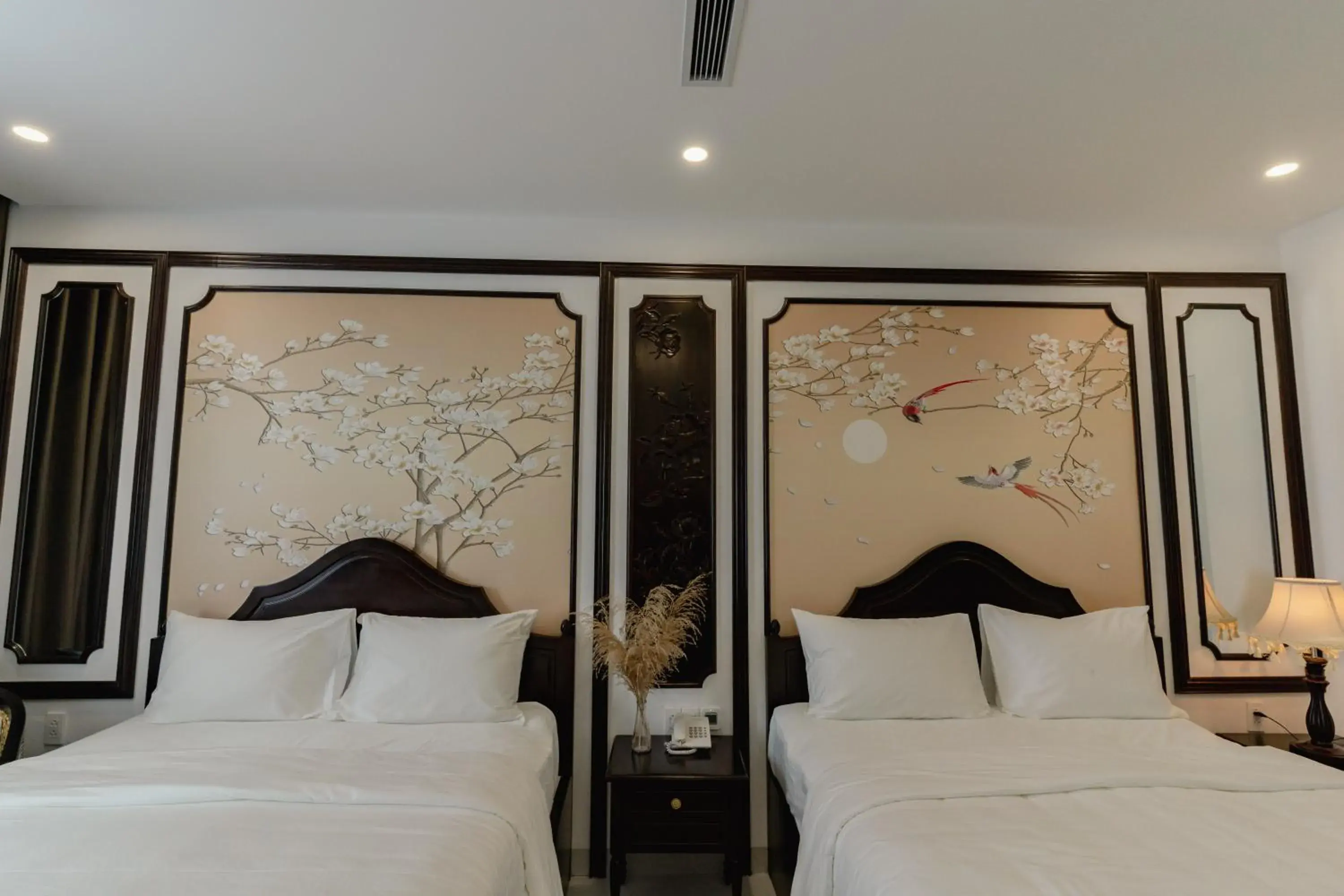 Triple Room with Sea View in Royal Hotel Phu Quoc Triple Room with Sea View in Royal Hotel Phu Quoc