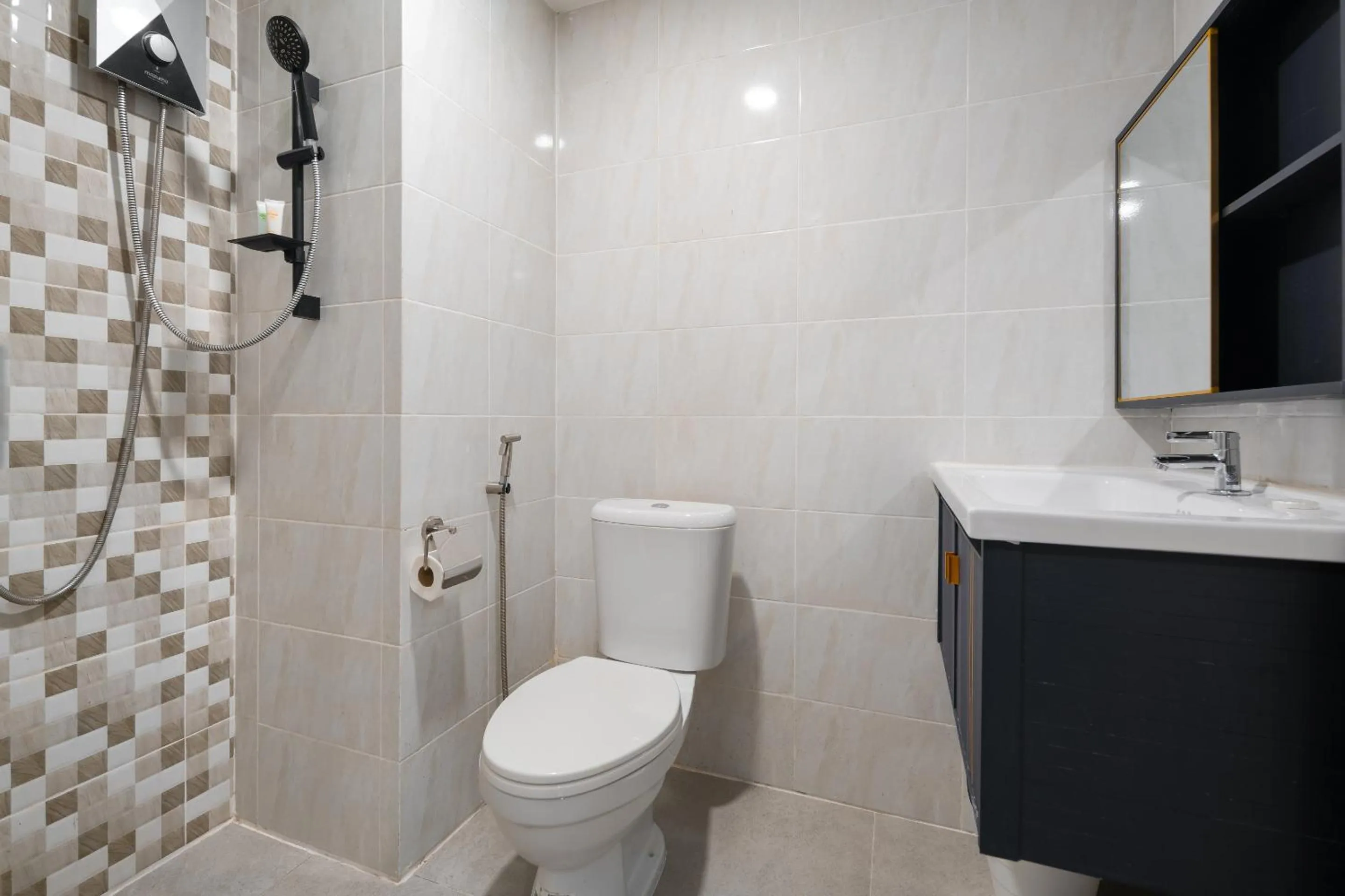 Shower in iCheck inn Darisa Ngamwongwan