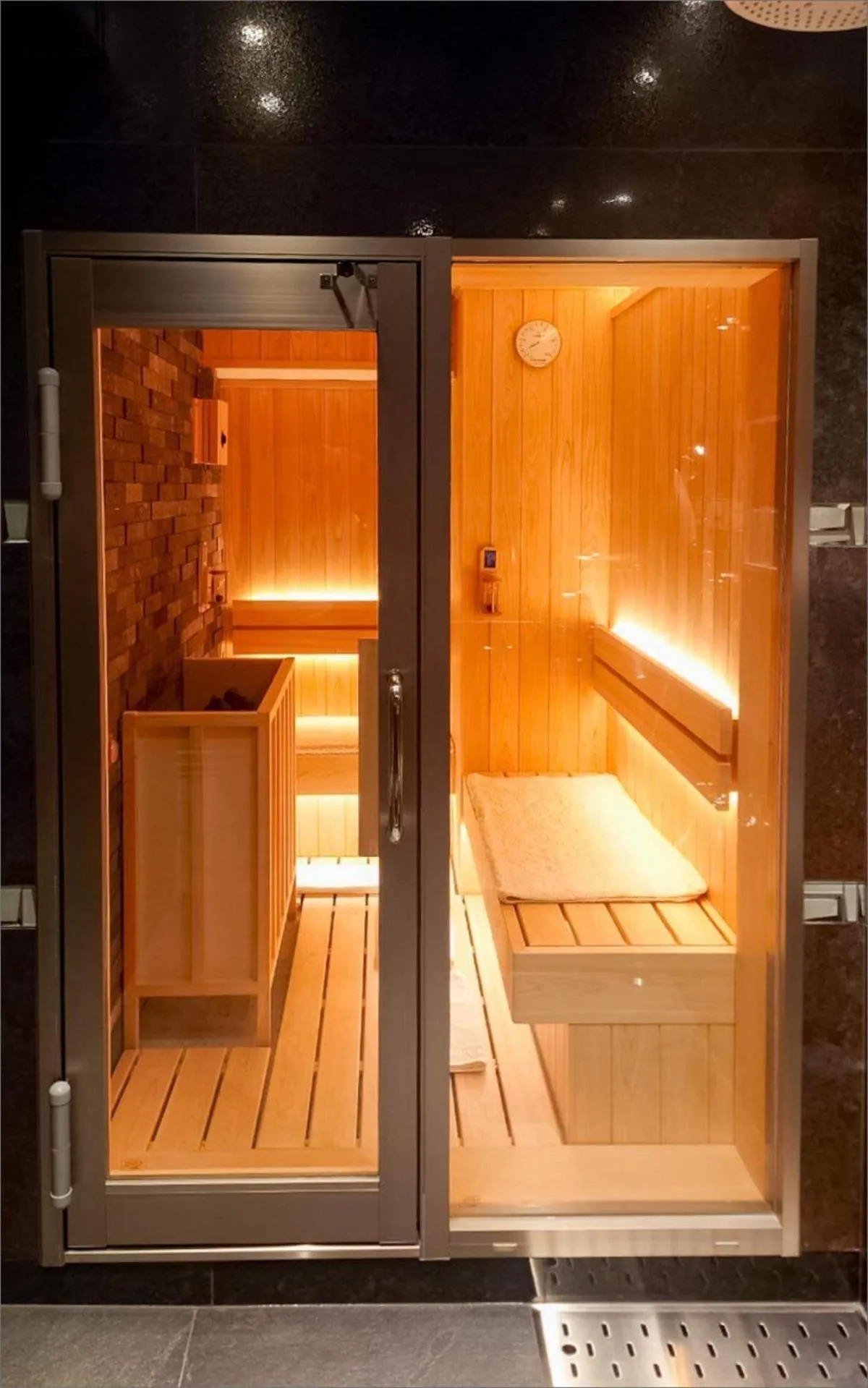 Sauna in HOTEL KABUKI