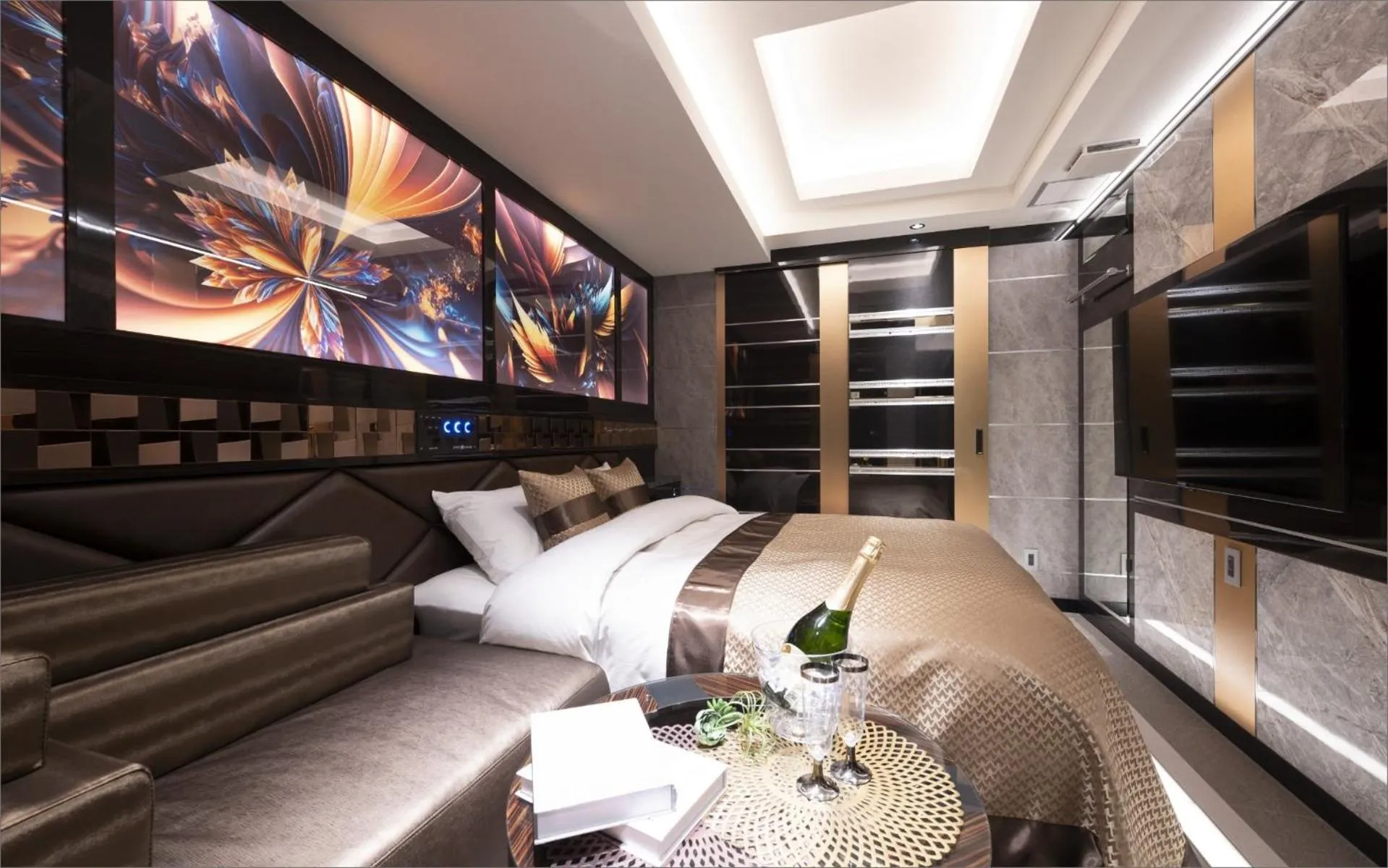 Photo of the whole room in HOTEL KABUKI