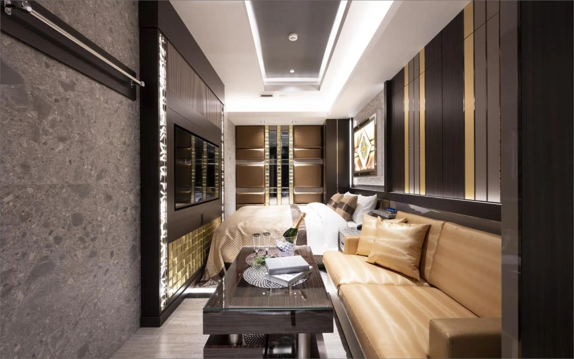 Photo of the whole room in HOTEL KABUKI