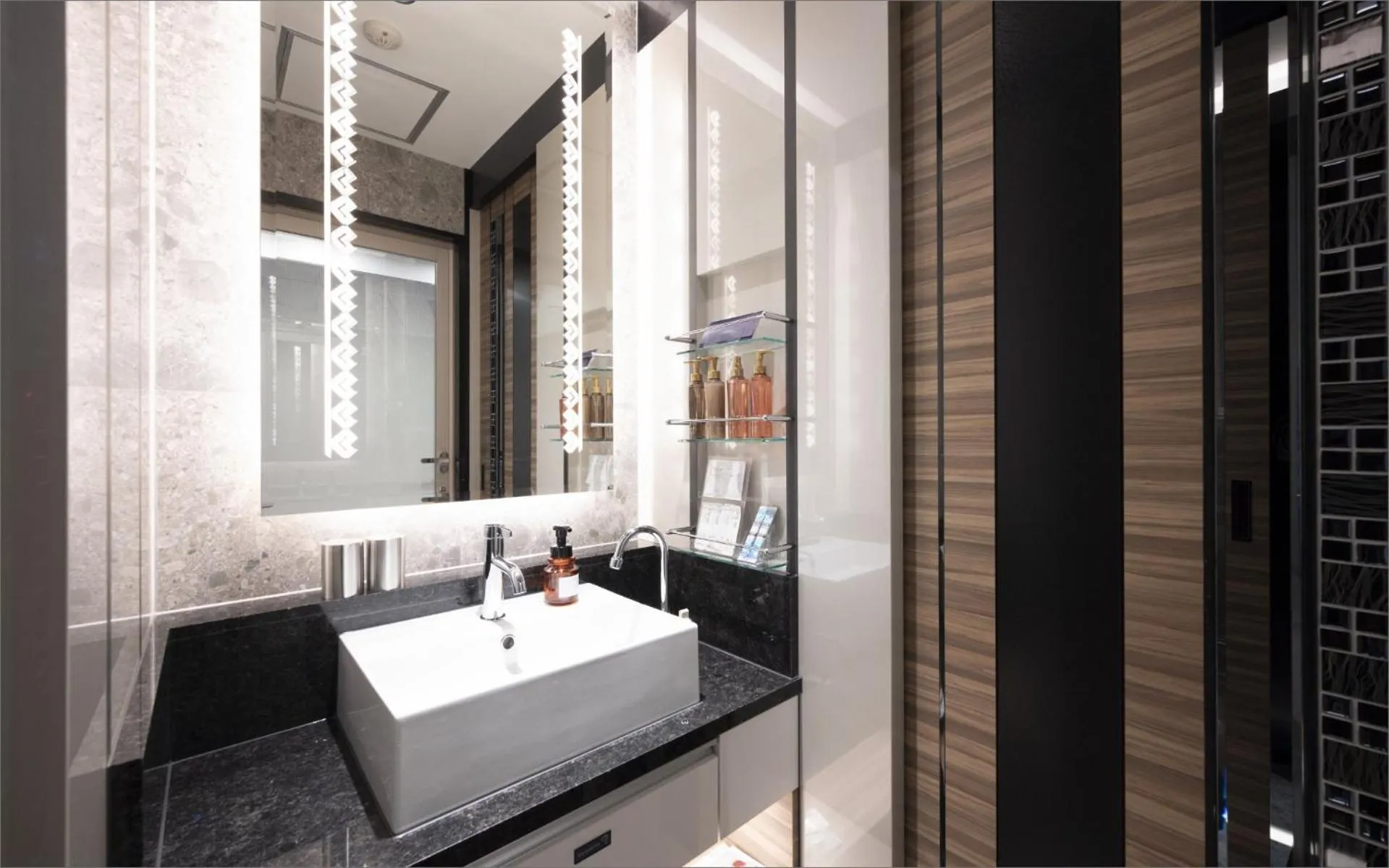 Bathroom in HOTEL KABUKI