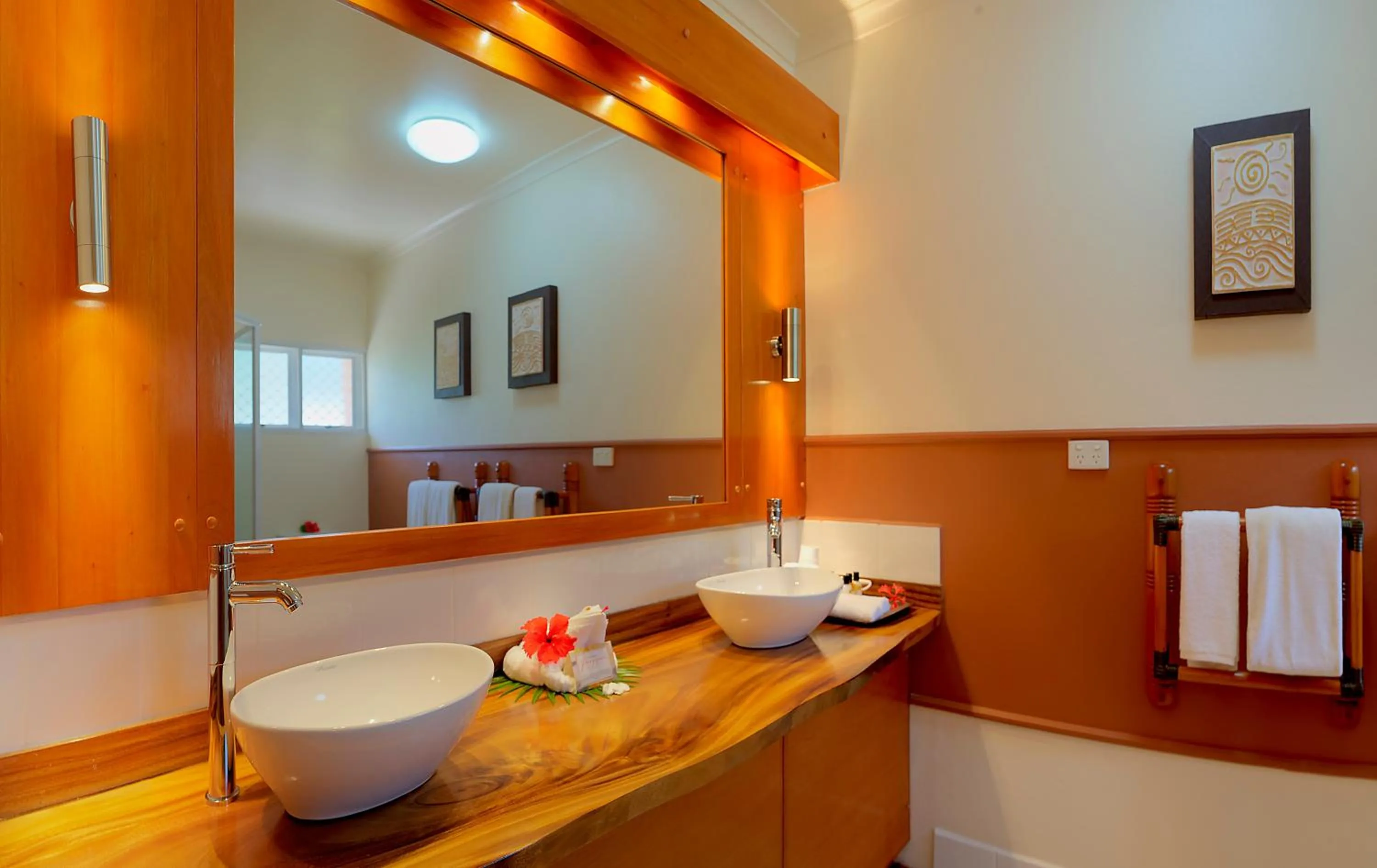 Bathroom in Bedarra Beach Inn
