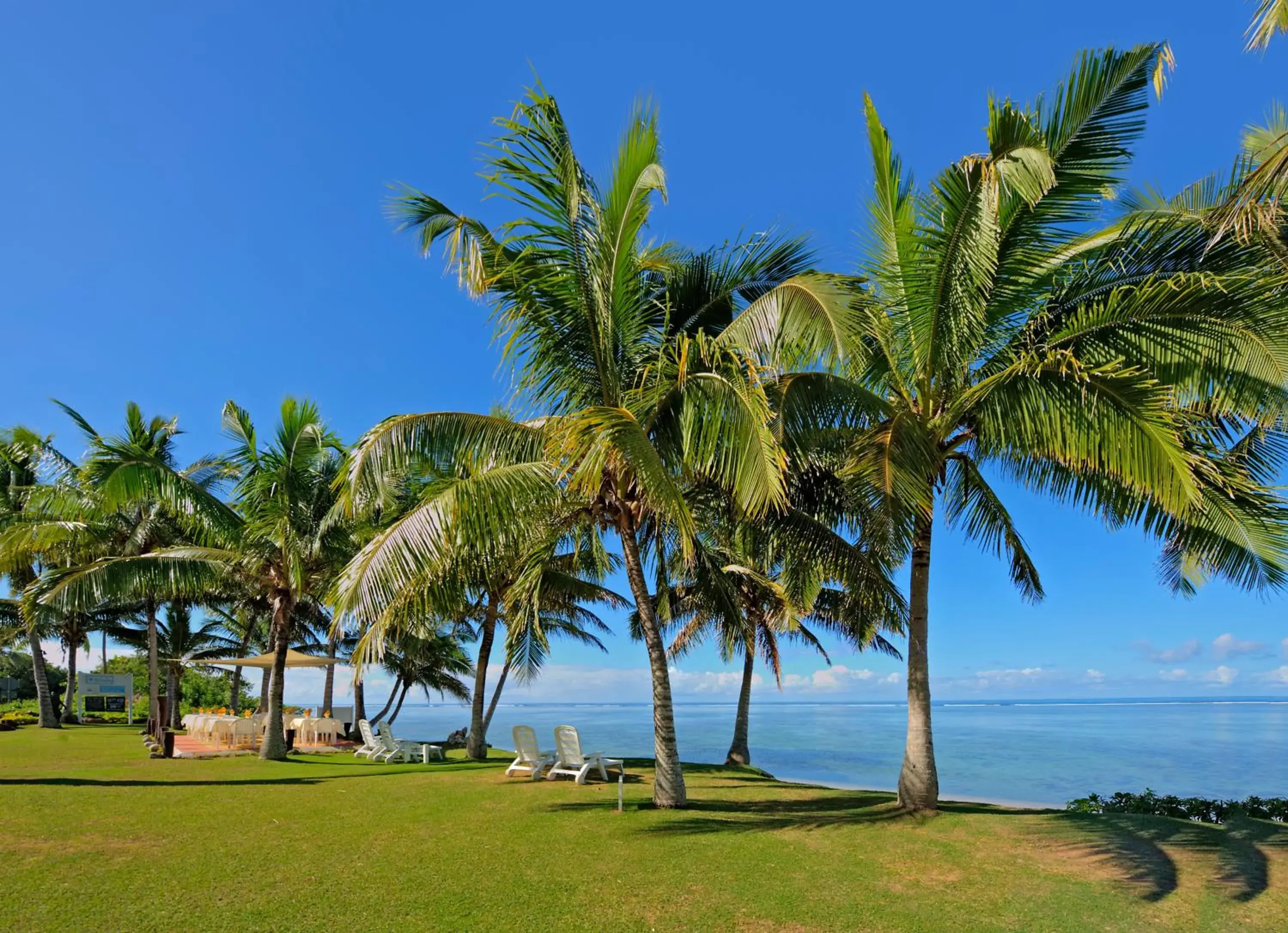 Beach in Bedarra Beach Inn Beach in Bedarra Beach Inn