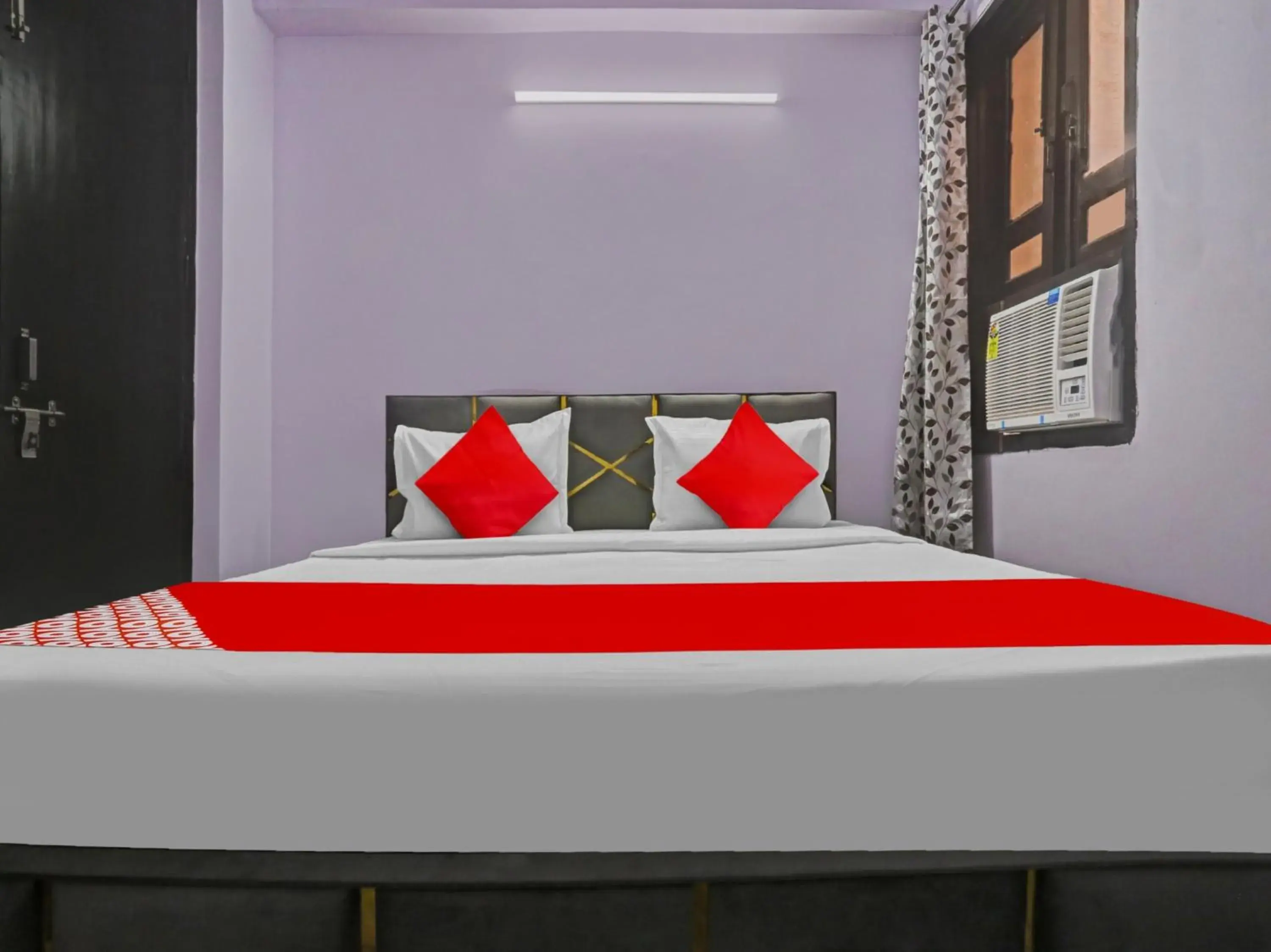 Bedroom, Bed in Super Hotel O Premium Rooms Bedroom, Bed in Super Hotel O Premium Rooms