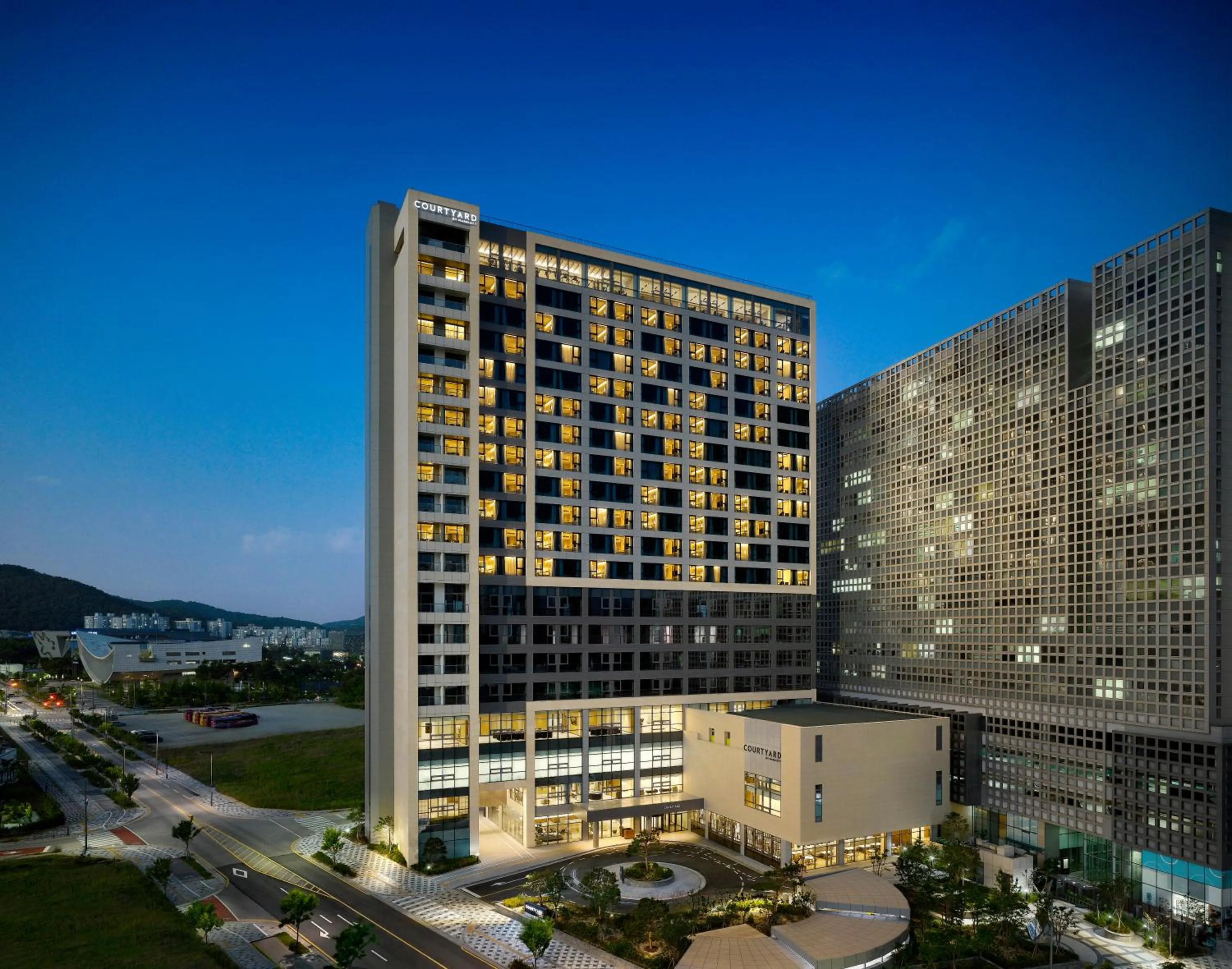 Property building in Courtyard by Marriott Sejong