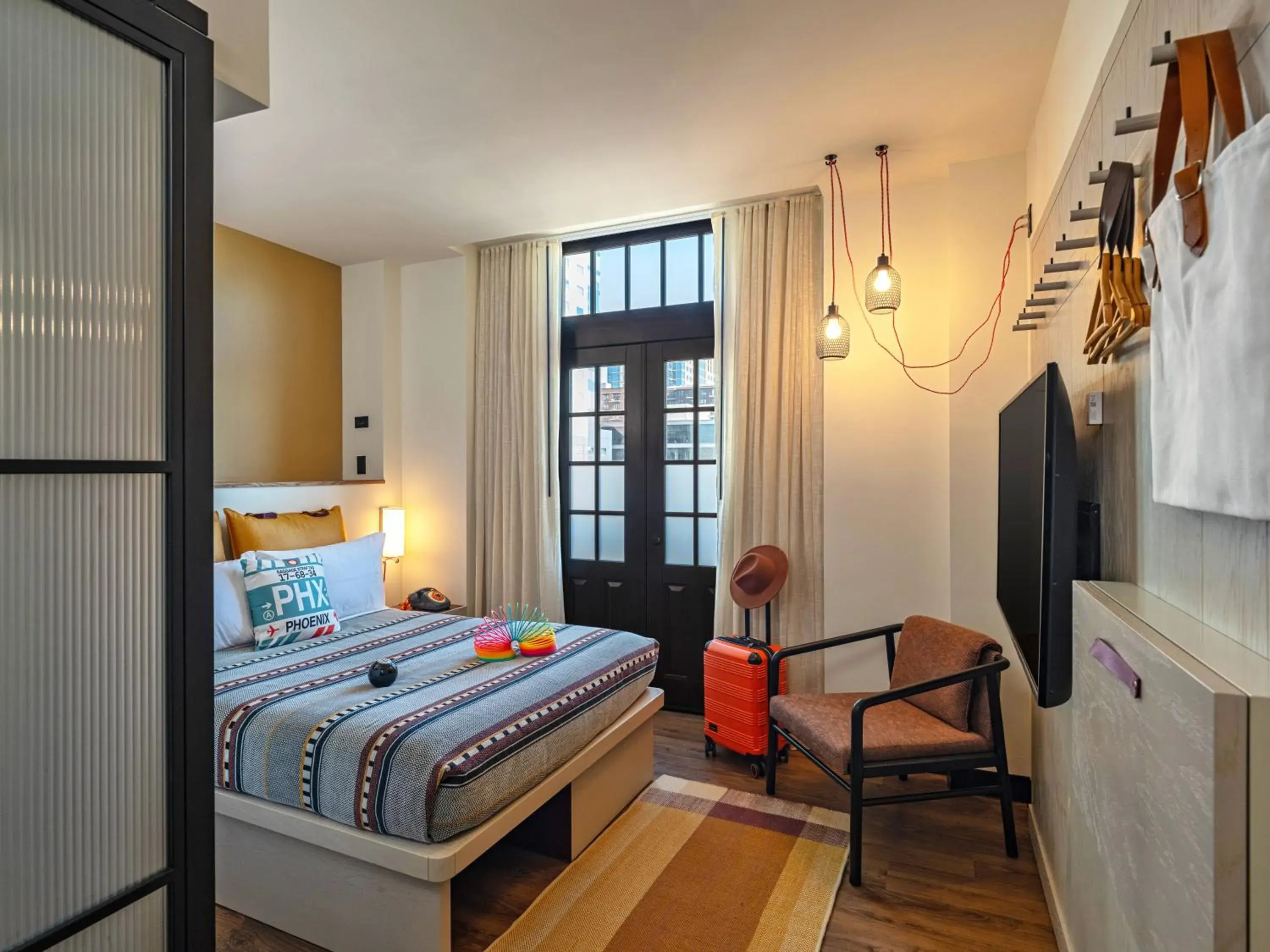 Queen Room with City View in Moxy Phoenix Downtown Queen Room with City View in Moxy Phoenix Downtown