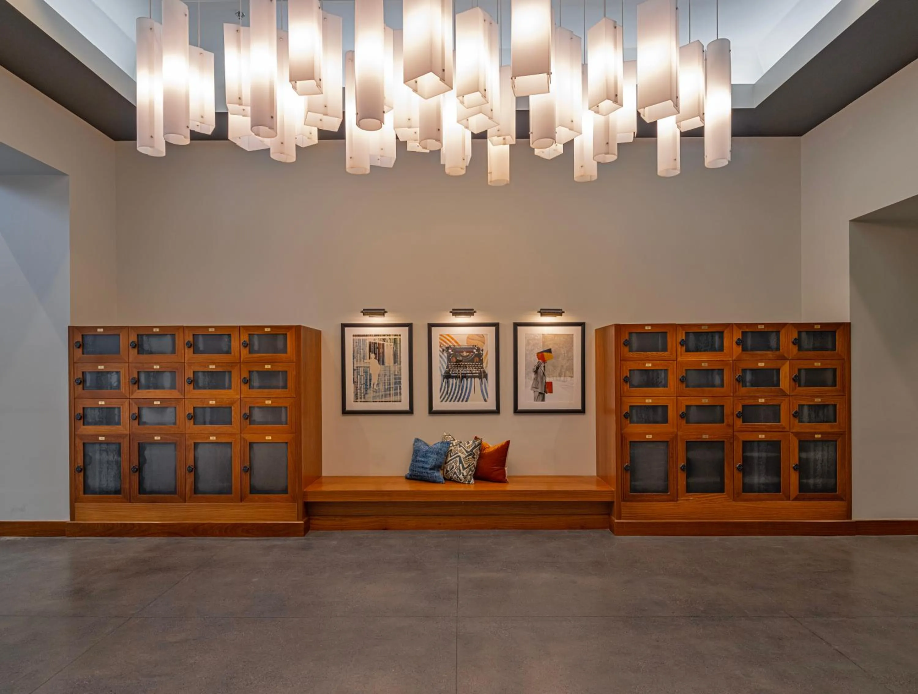 microwave in Moxy Phoenix Downtown