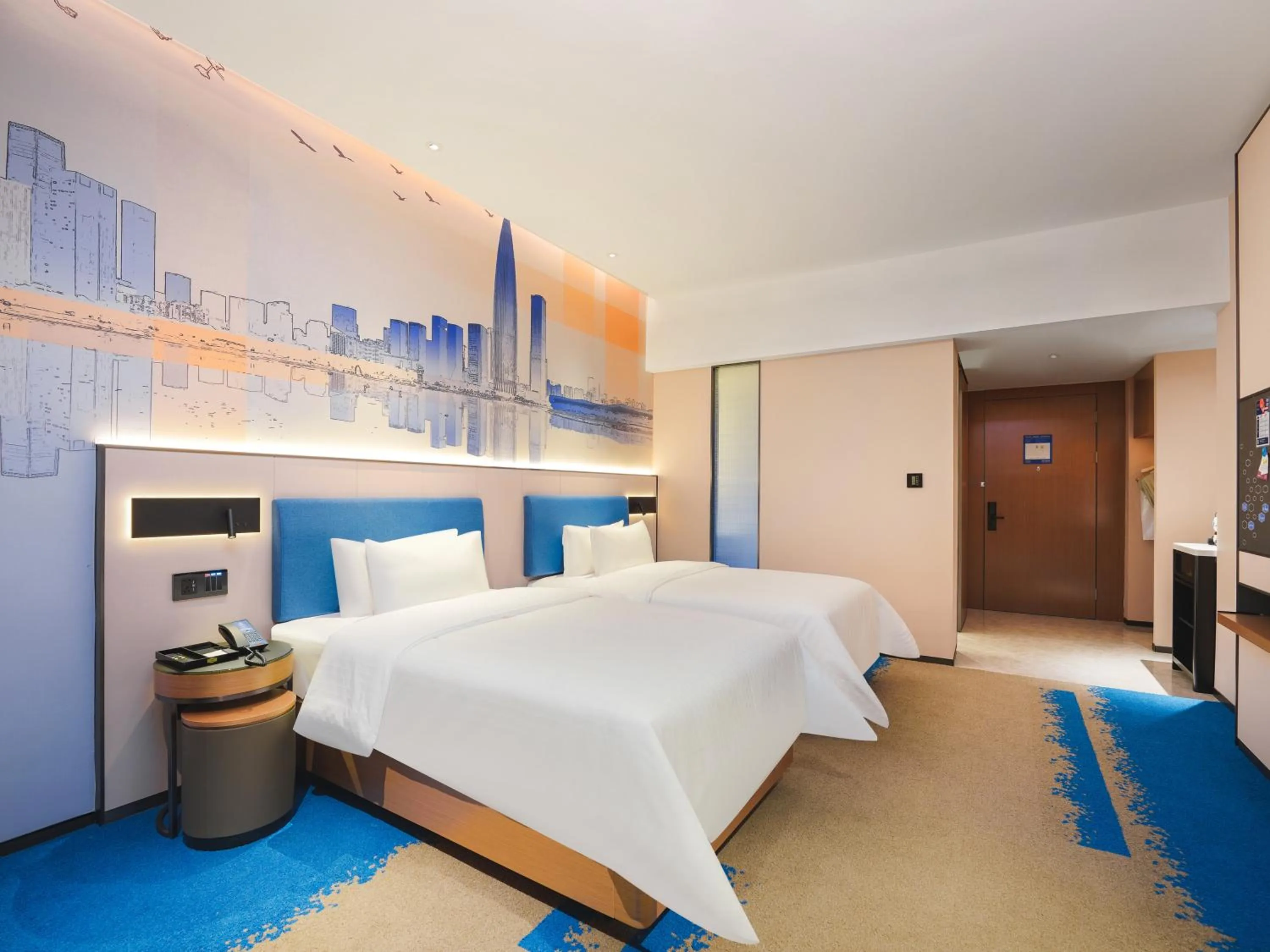 Bed in Hampton by Hilton Shenzhen Yuanshan