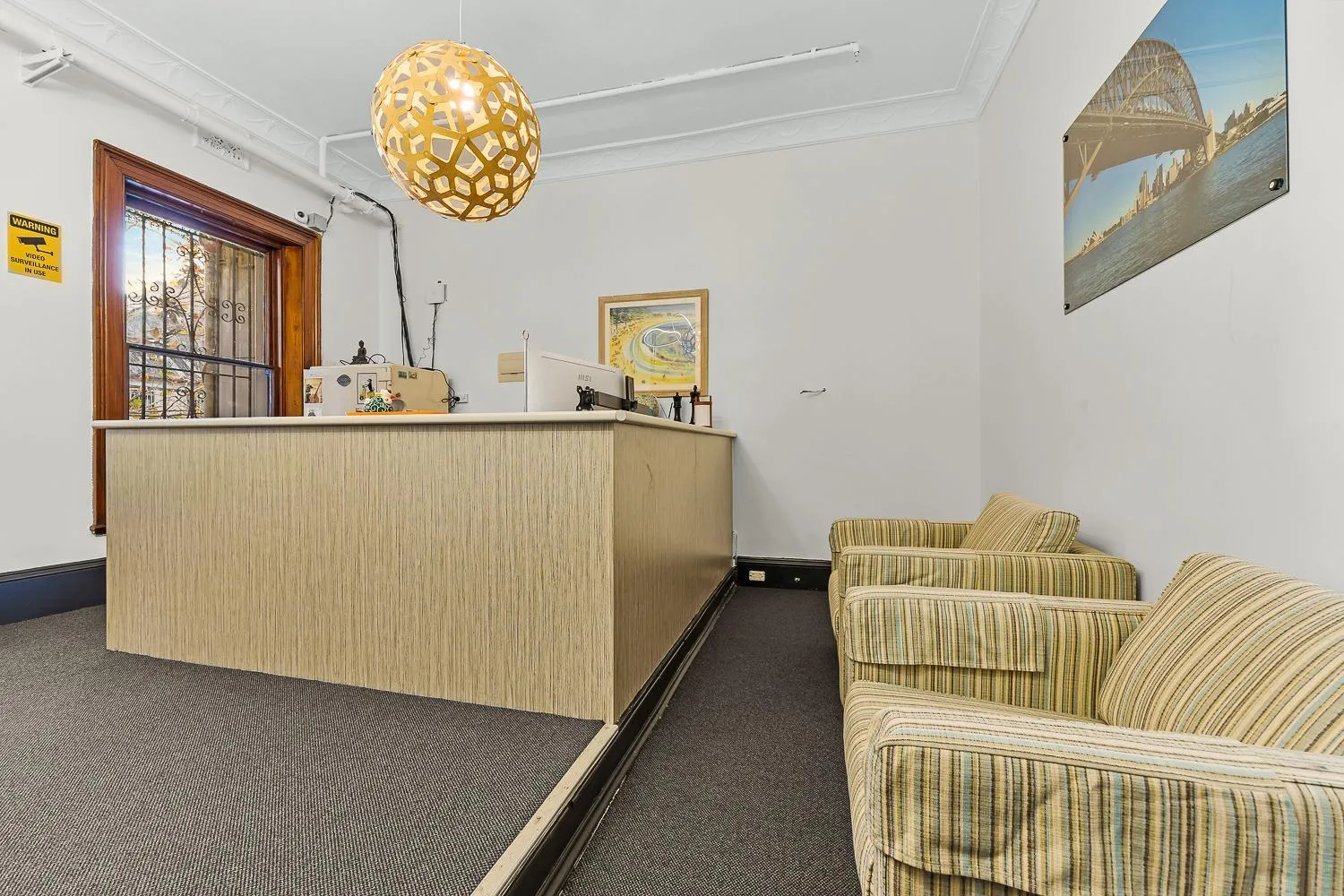 Lobby or reception in London Plane Backpackers