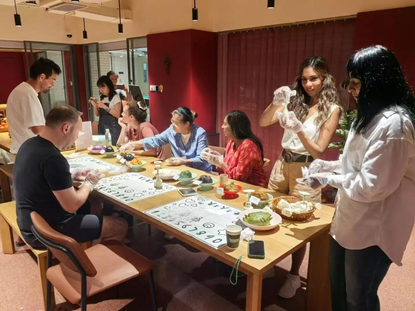 People in base-Beijing Wangfujing Serviced Apartment- in Hutong &Bike rental &Close to Forbidden City, Tian'anmen Square &Subway nearby &Free coffee &Washing machine,Kitchen &Restaurant discount &English speaking &High speed free WiFi