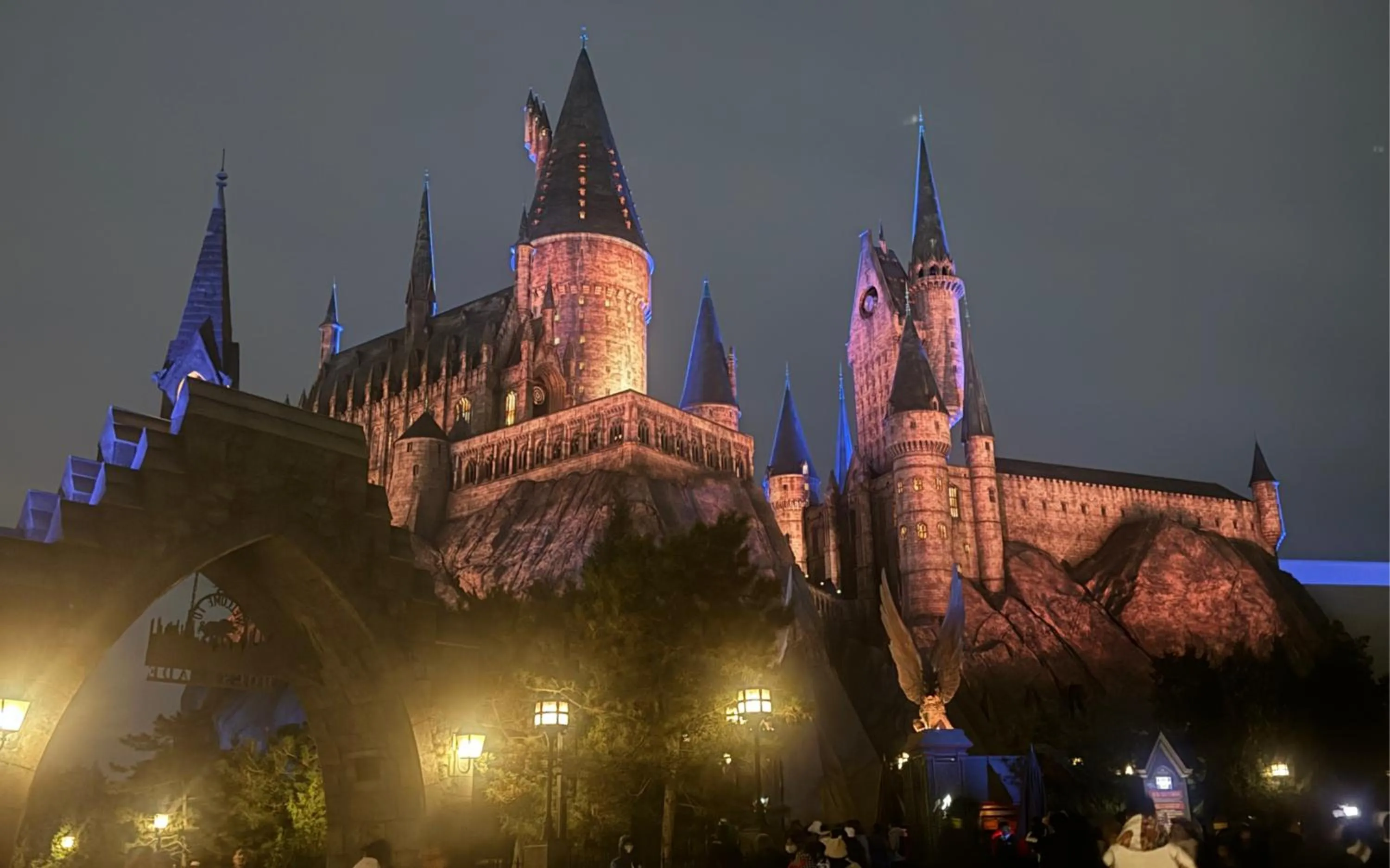 City view in base-Beijing Wangfujing Serviced Apartment- in Hutong &Bike rental &Close to Forbidden City, Tian'anmen Square &Subway nearby &Free coffee &Washing machine,Kitchen &Restaurant discount &English speaking &High speed free WiFi