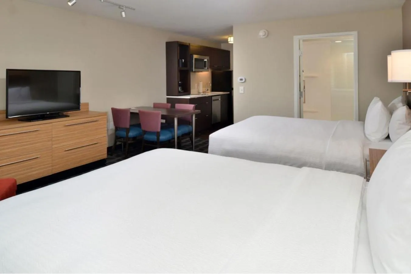 Bedroom, Bed in TownePlace Suites by Marriott Raleigh Durham Airport Morrisville