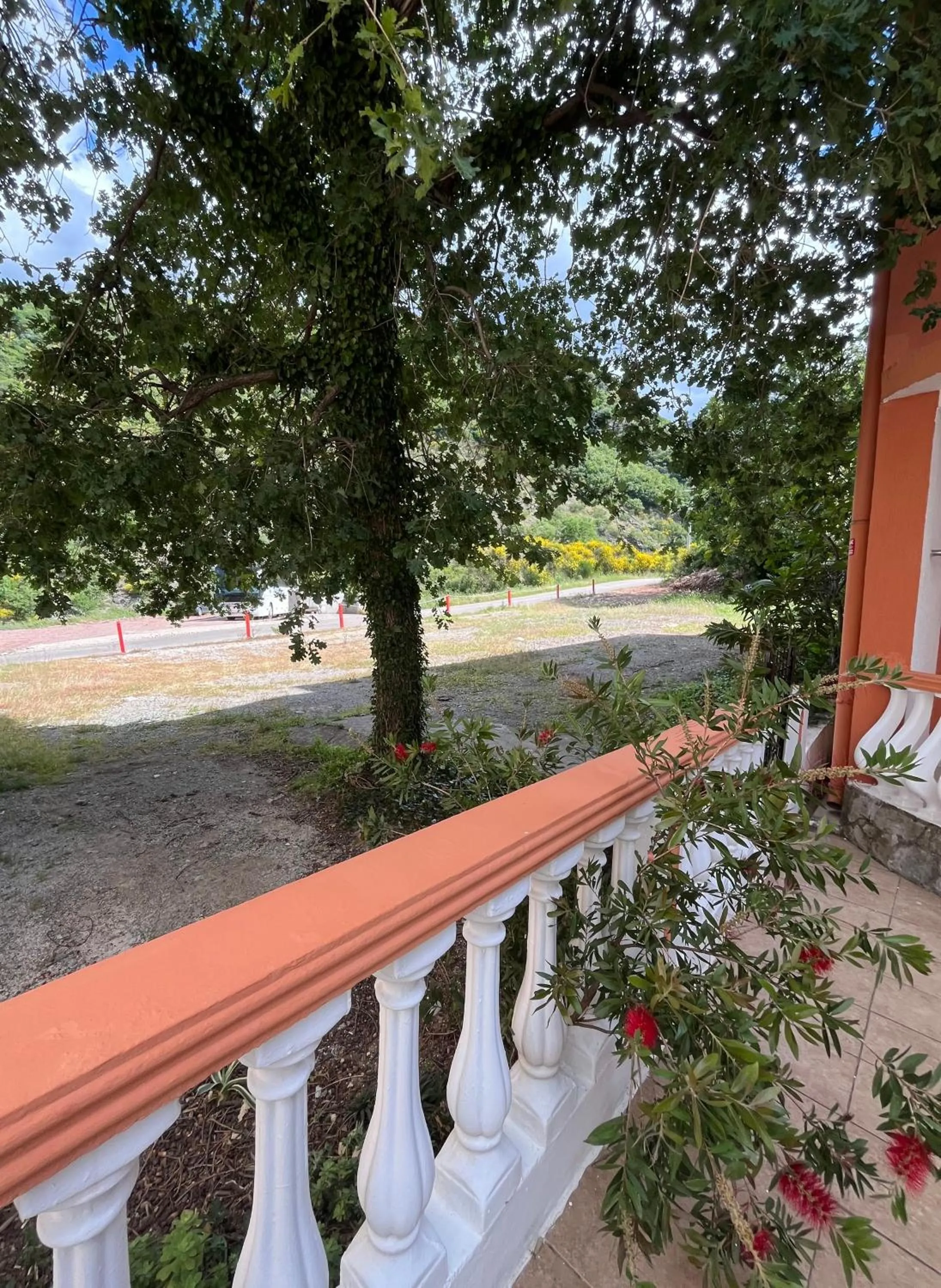 Parking in Villa San Marco