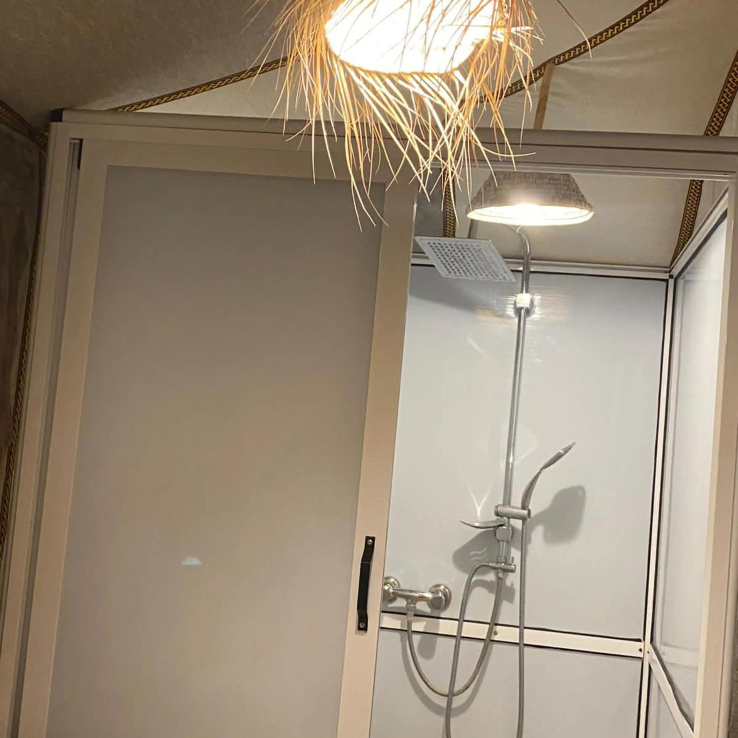 Shower in Merzouga heart camp