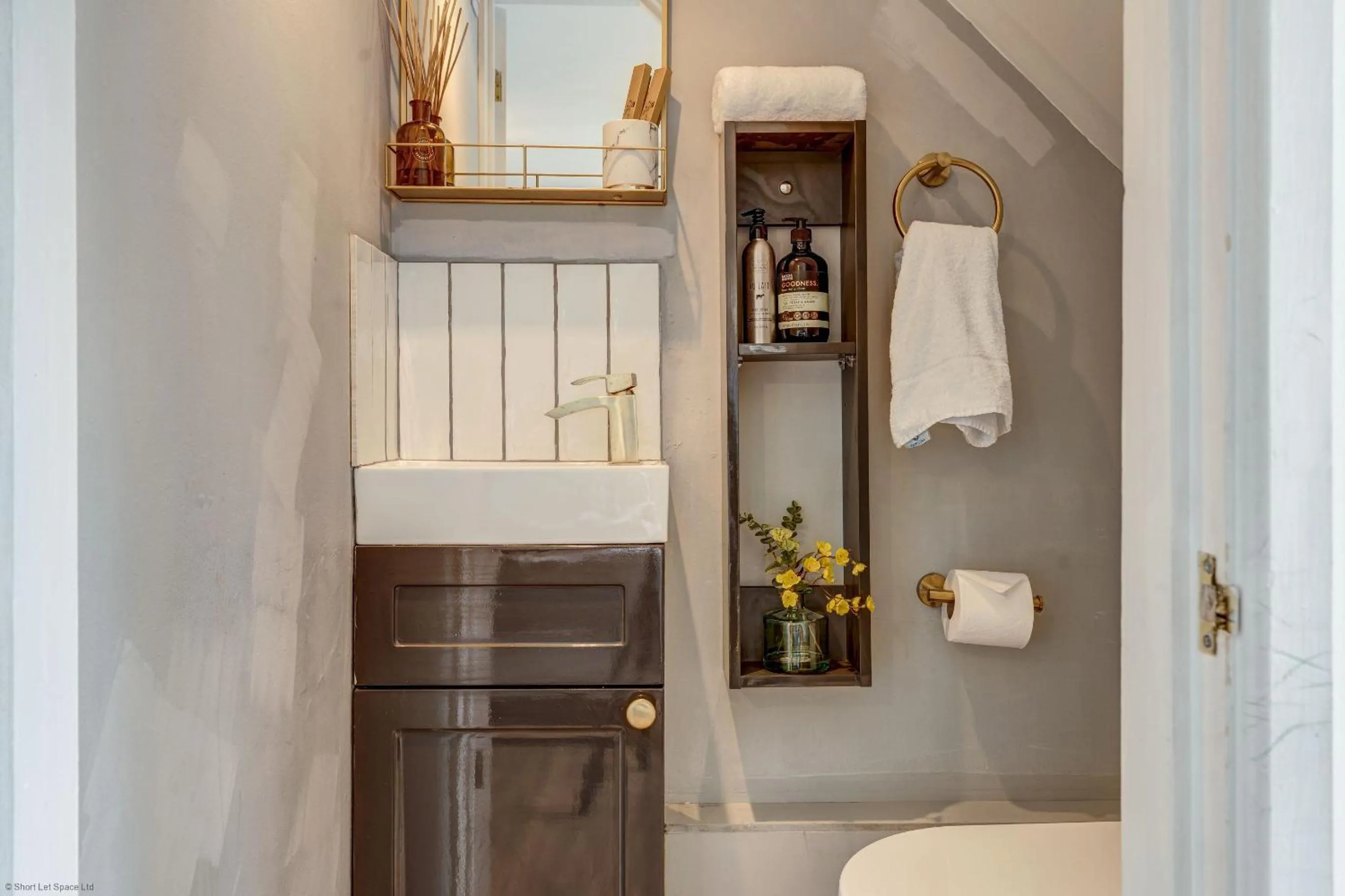 Property building in Apple Tree Cottage