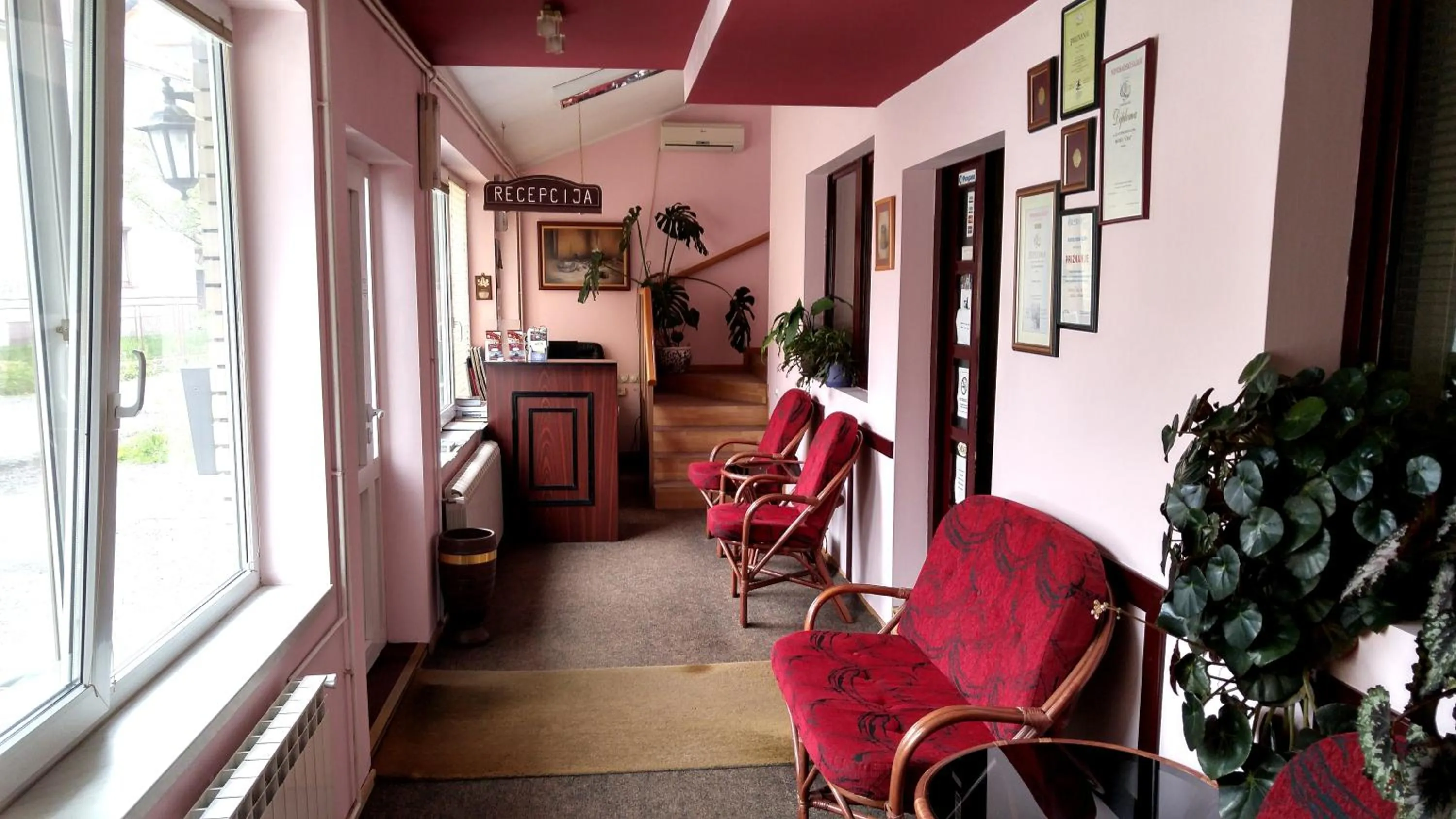 Lobby or reception in Hotel Čile