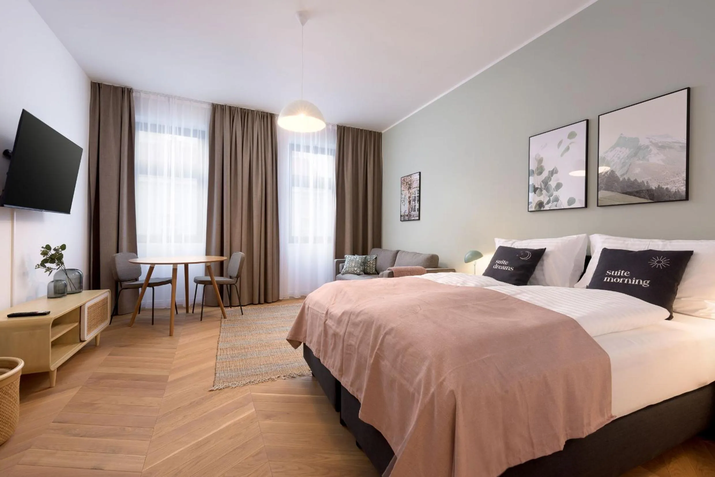 Bed in Limehome Vienna Karajangasse