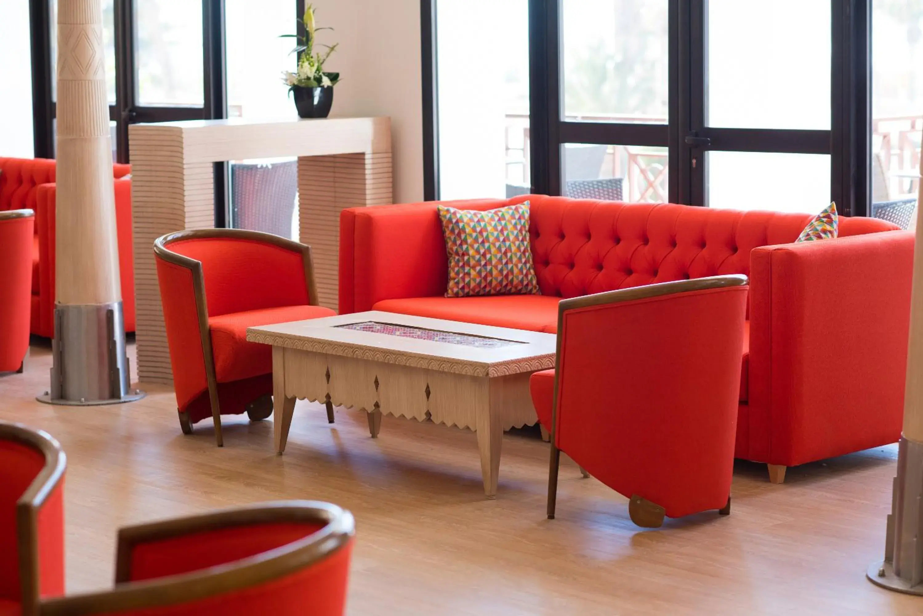 Lounge or bar in Iberostar Waves Founty Beach All Inclusive Lounge or bar in Iberostar Waves Founty Beach All Inclusive