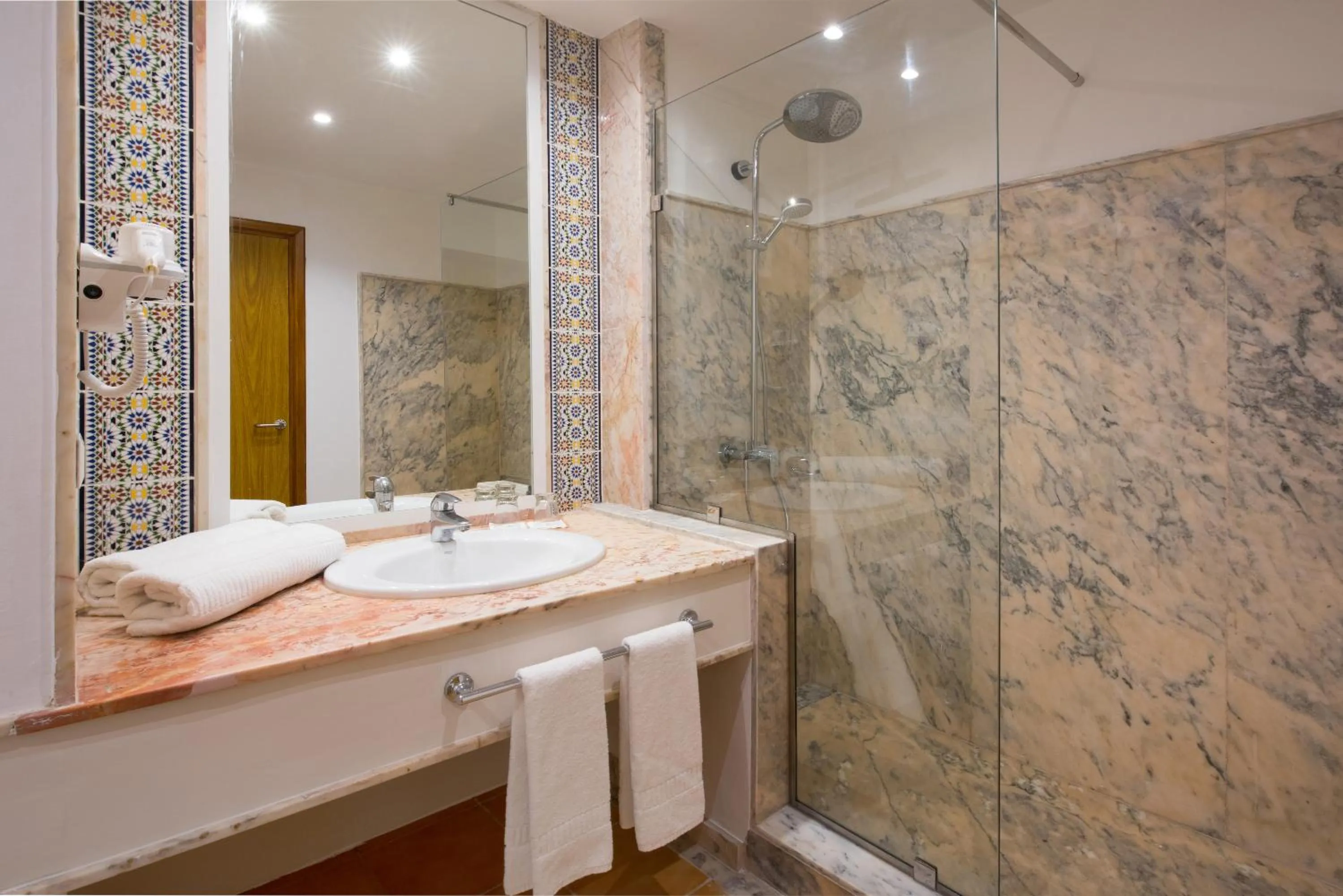 Bathroom in Iberostar Waves Founty Beach All Inclusive