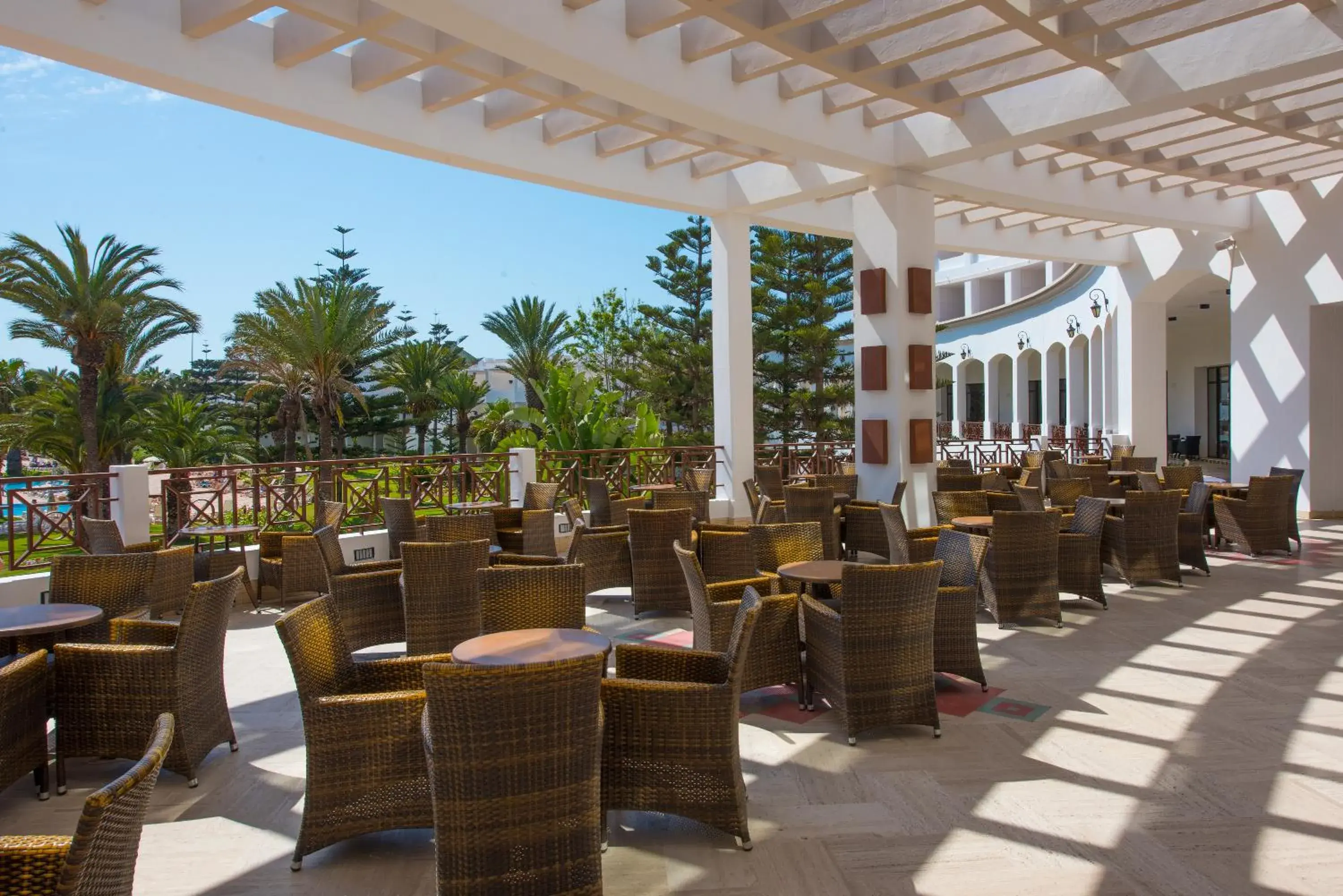 Lounge or bar in Iberostar Waves Founty Beach All Inclusive Lounge or bar in Iberostar Waves Founty Beach All Inclusive