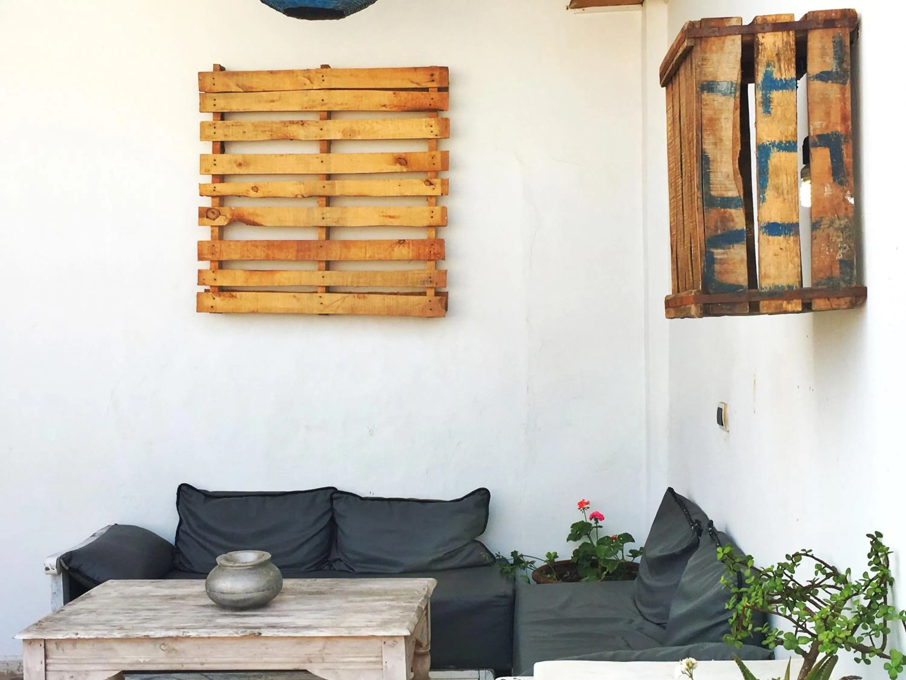 BBQ facilities in Riad Inna & Watersports Center