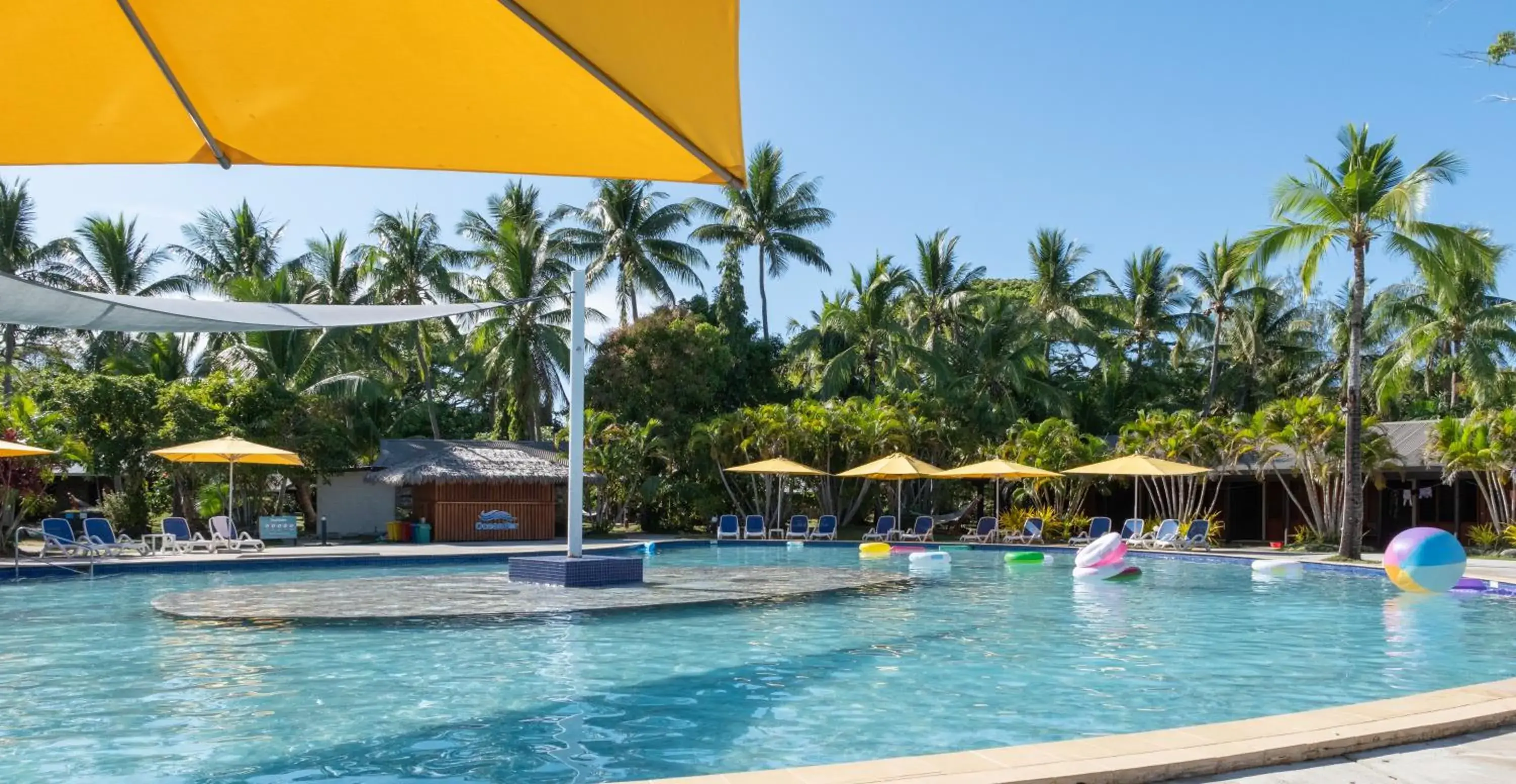 Pool view in Plantation Island Resort Pool view in Plantation Island Resort