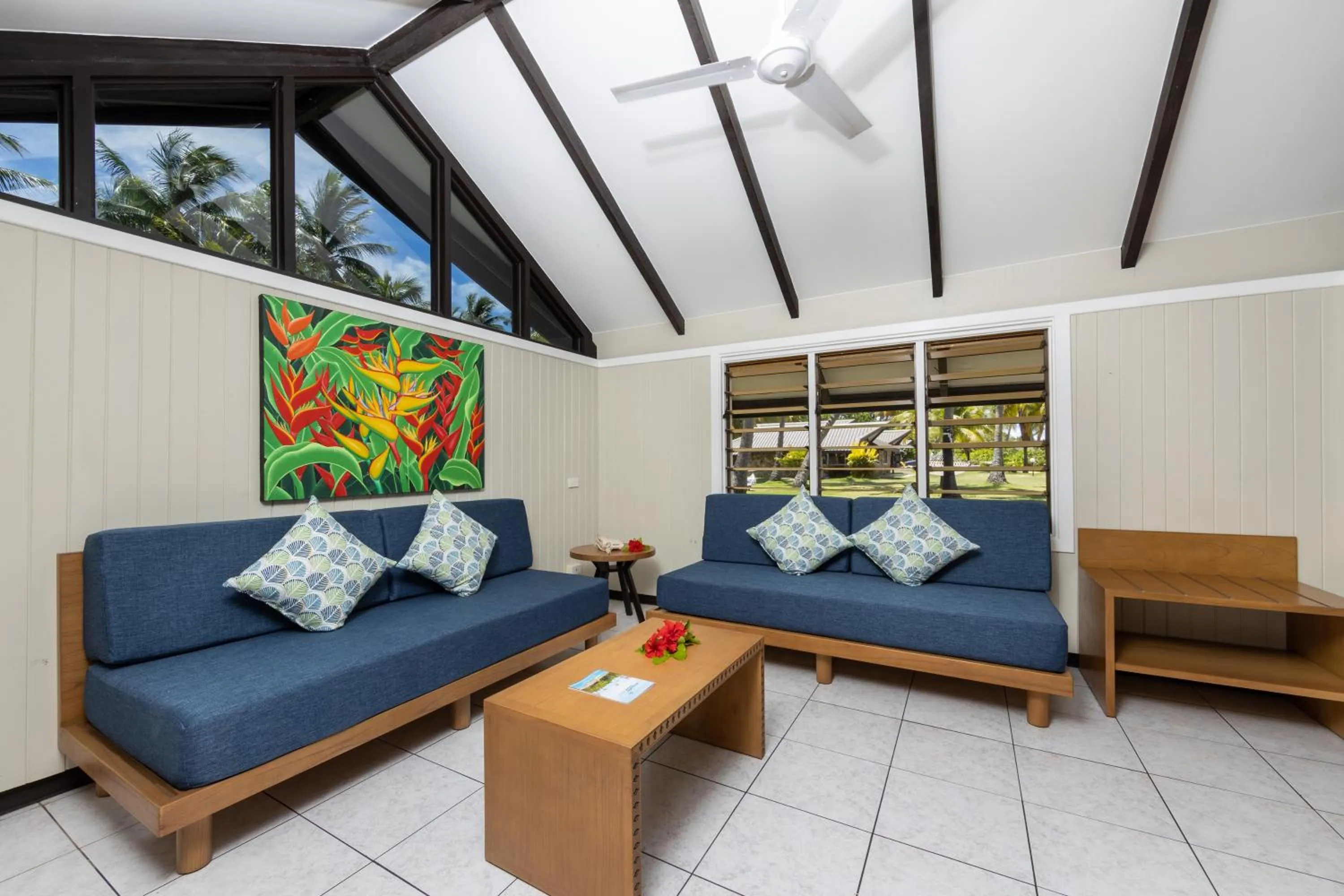 Seating area in Plantation Island Resort