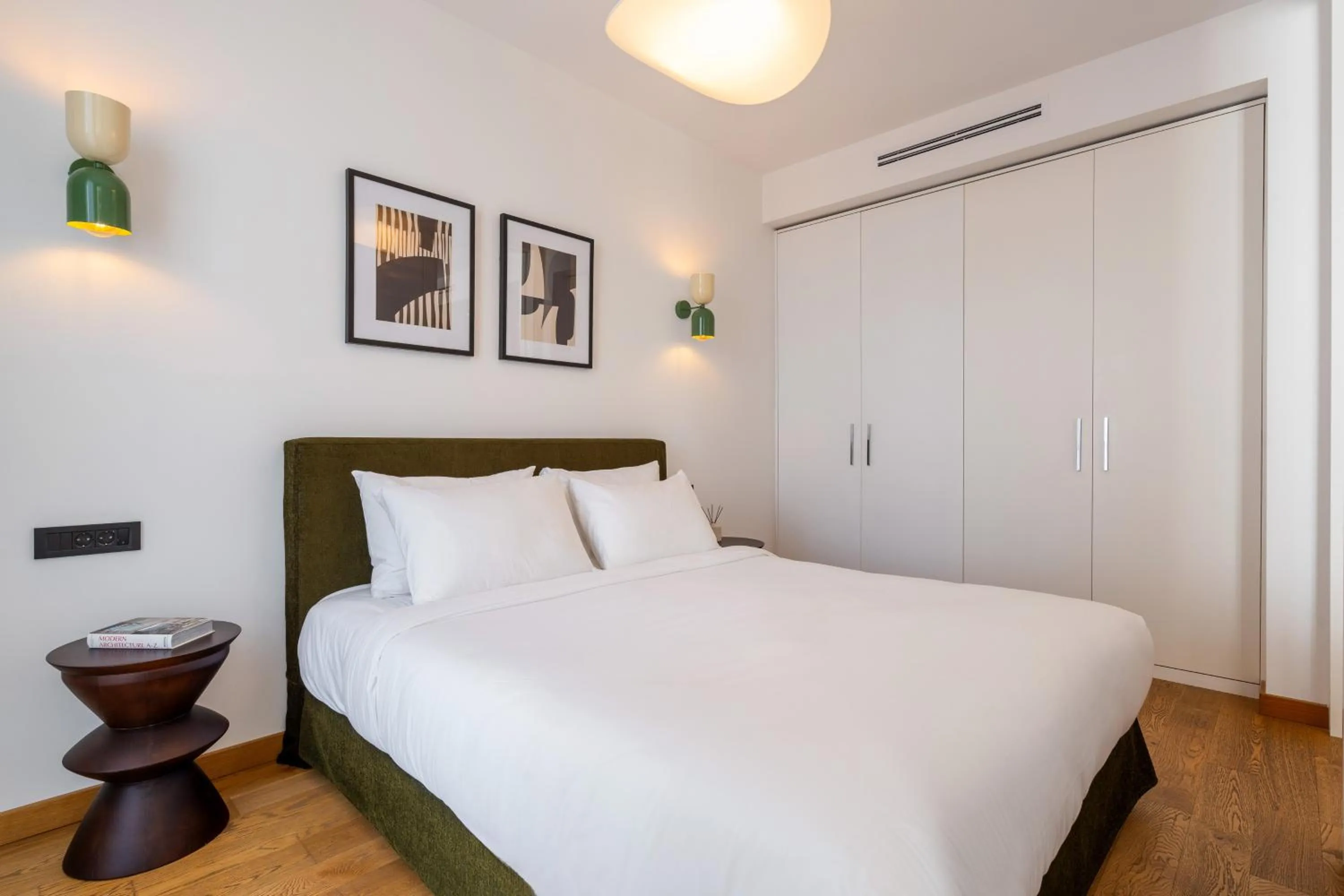 Bed in Ando Living Taksim House