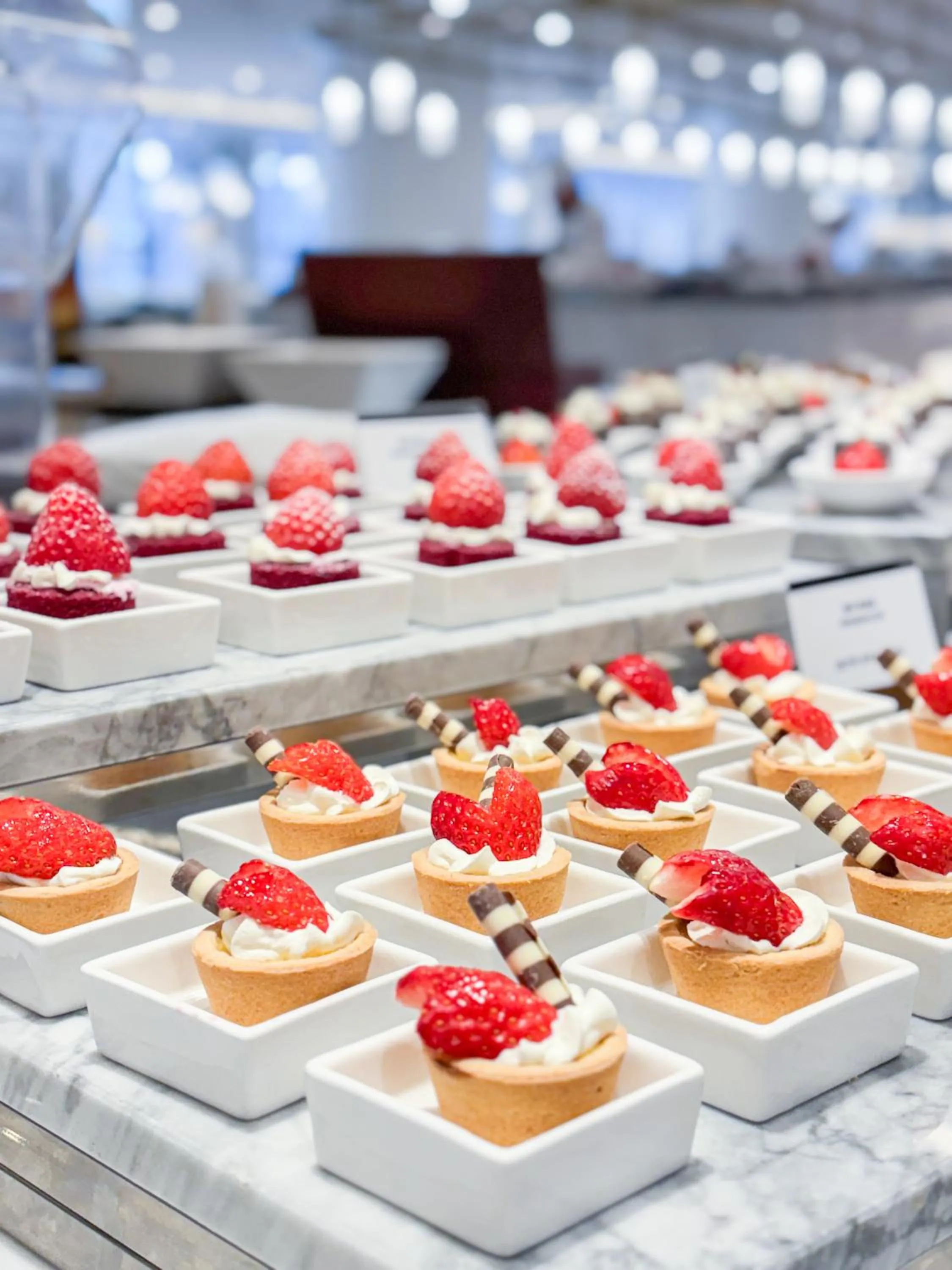 Restaurant/places to eat in Ibis Ambassador Suwon