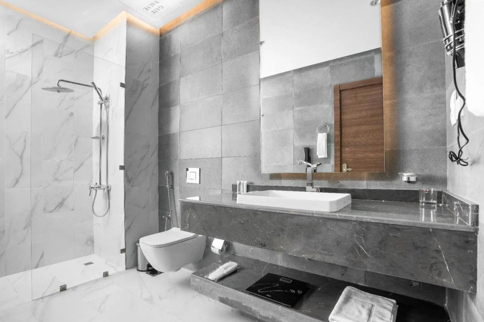 Shower in AKASIYA HOTEL