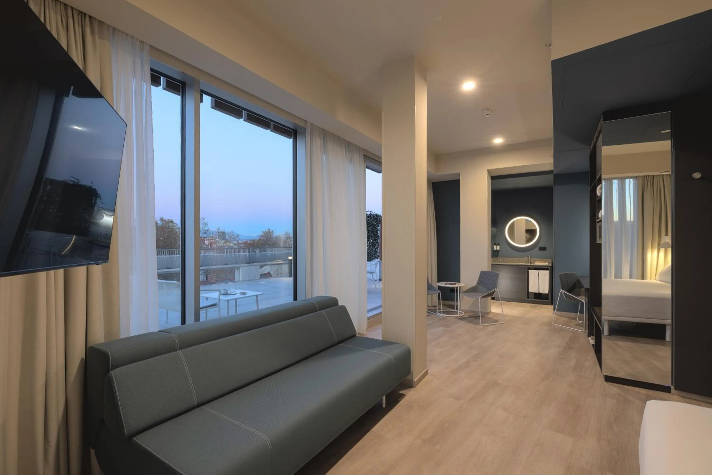 Photo of the whole room in Occidental Ljubljana