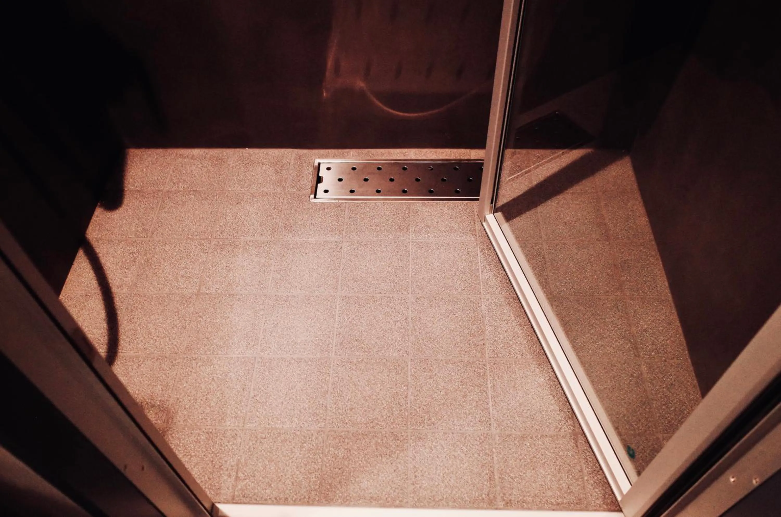Shower in MAGATAMA.INN