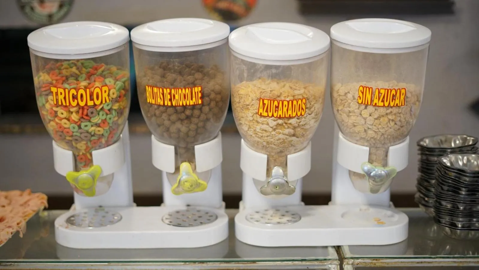 Buffet breakfast in Aranjuez Real