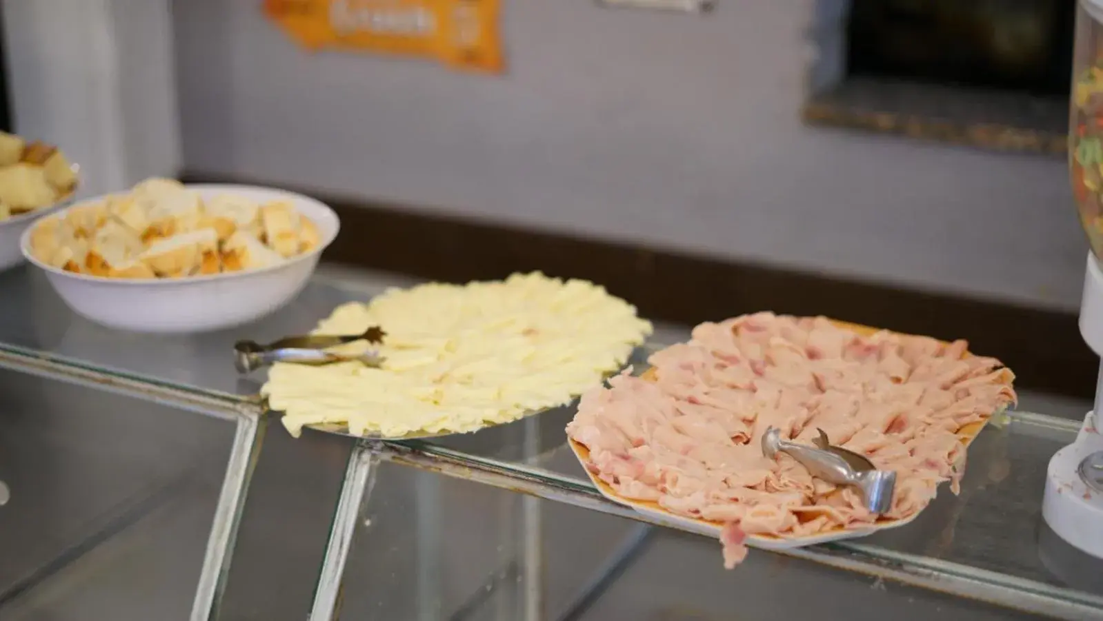 Buffet breakfast in Aranjuez Real Buffet breakfast in Aranjuez Real