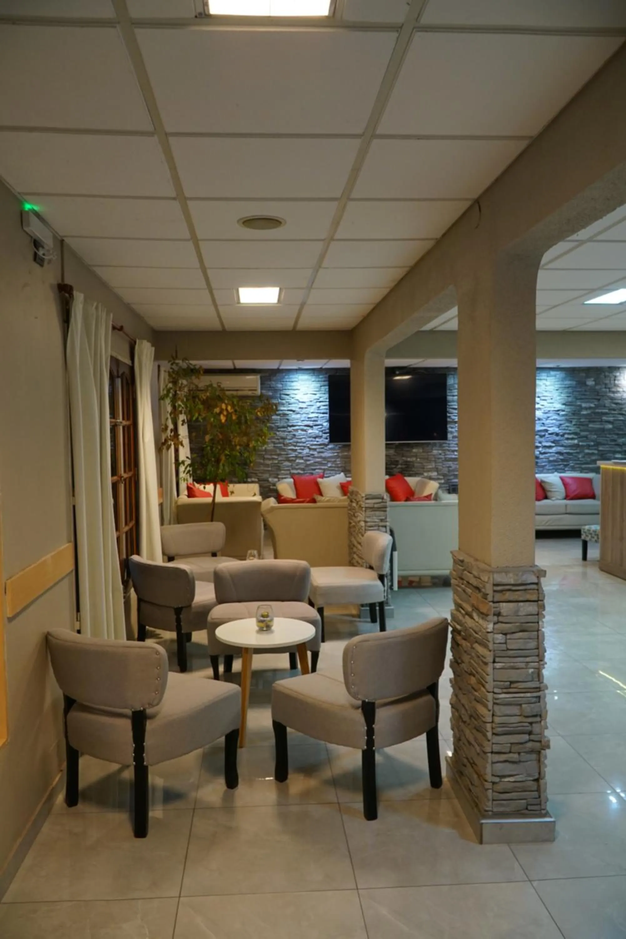 Communal lounge/ TV room in Aranjuez Real