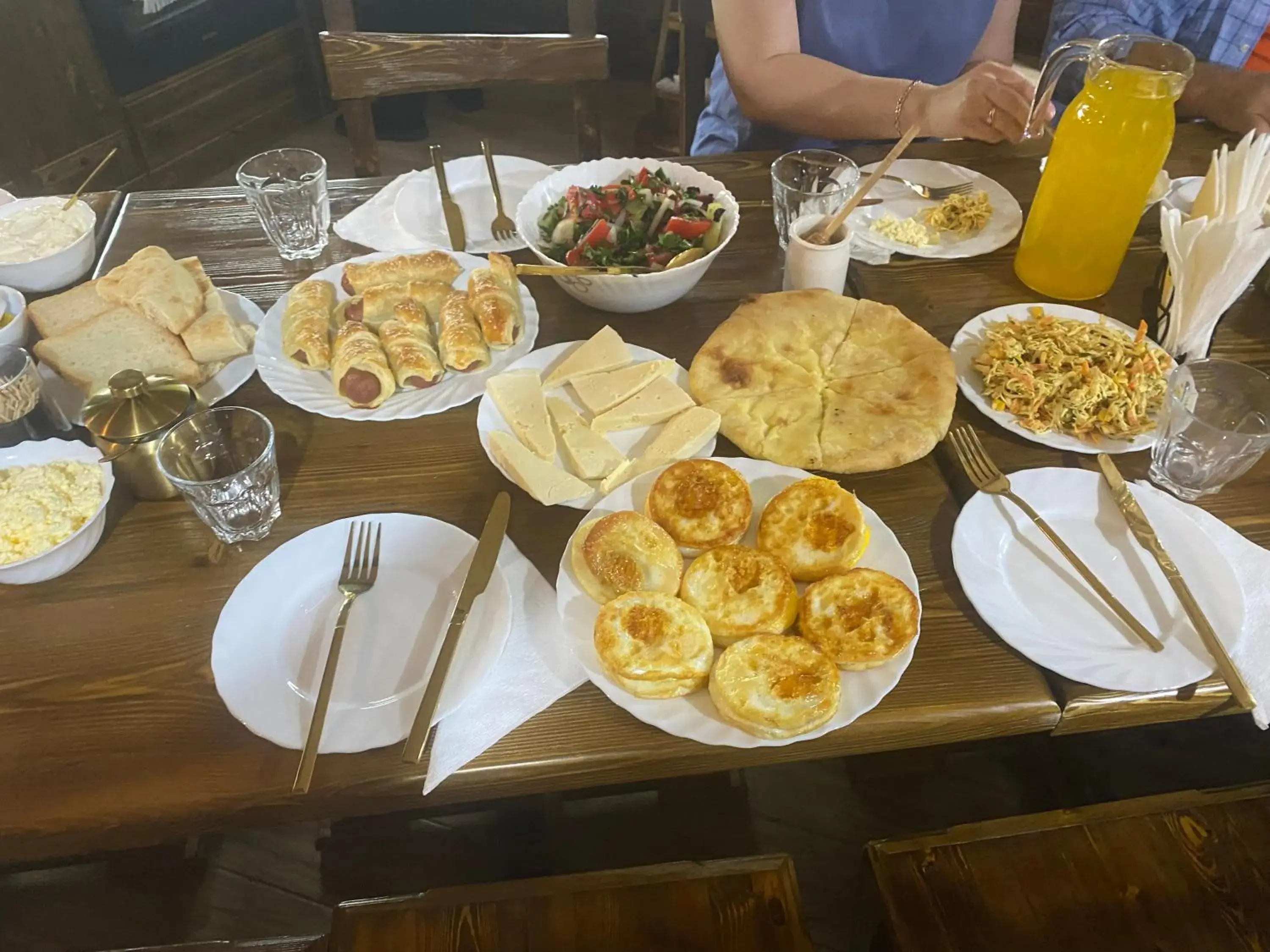 Restaurant/places to eat in Mimino T&G Restaurant/places to eat in Mimino T&G