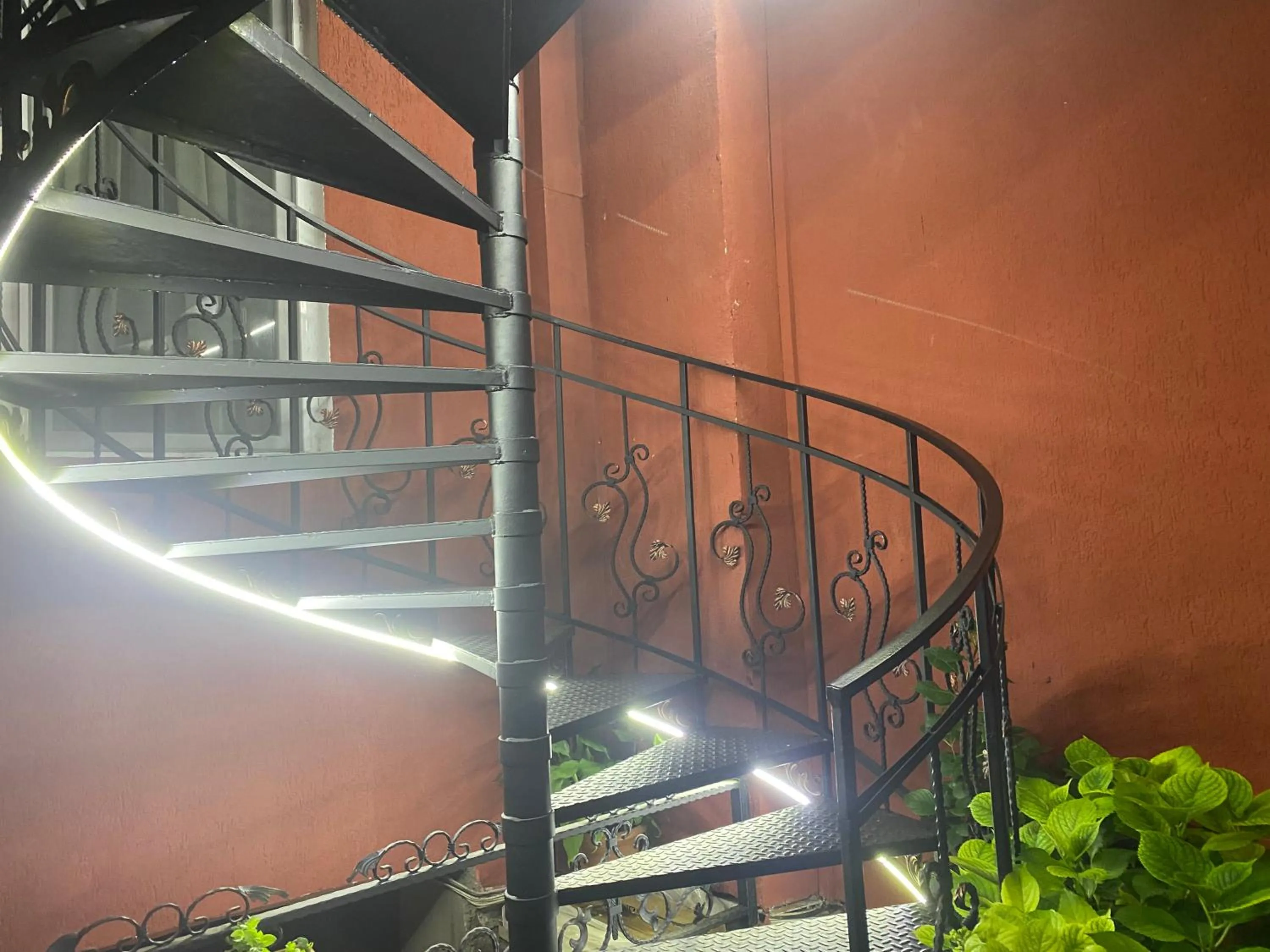 Property building in Queen Tamar