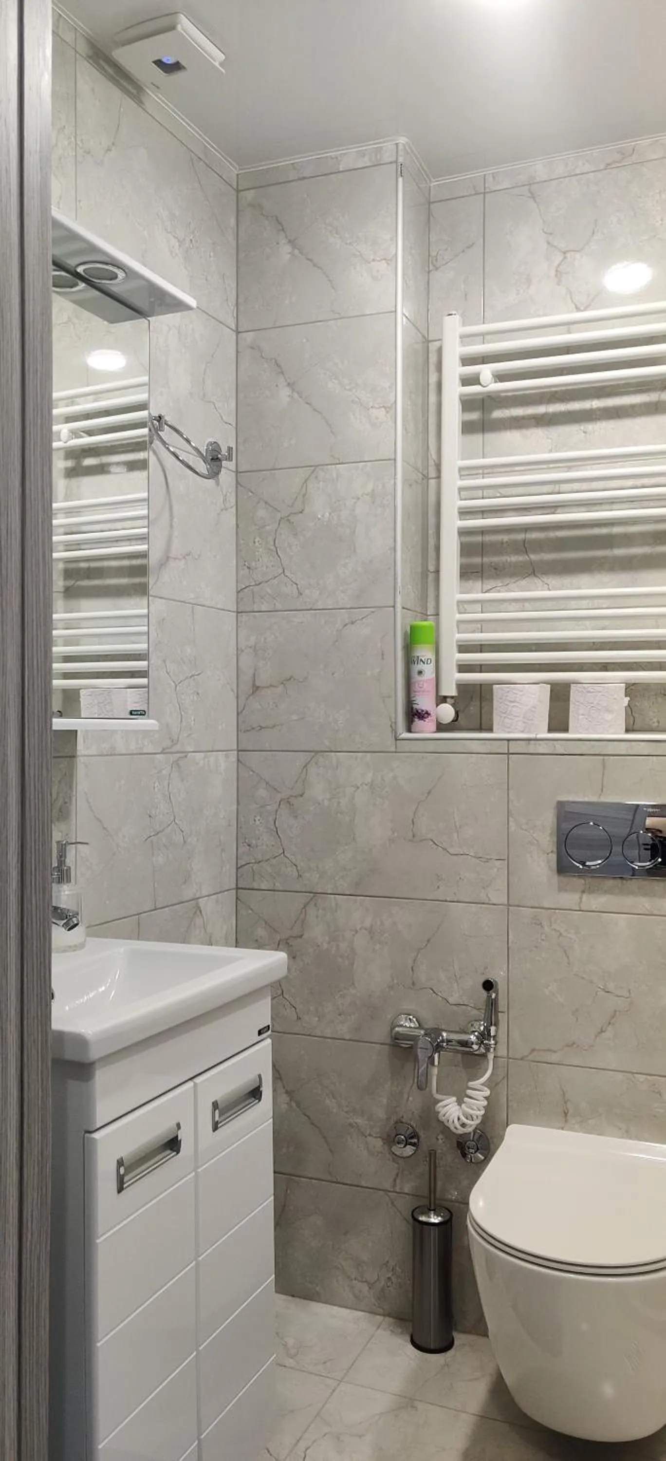 Shower in Queen Tamar