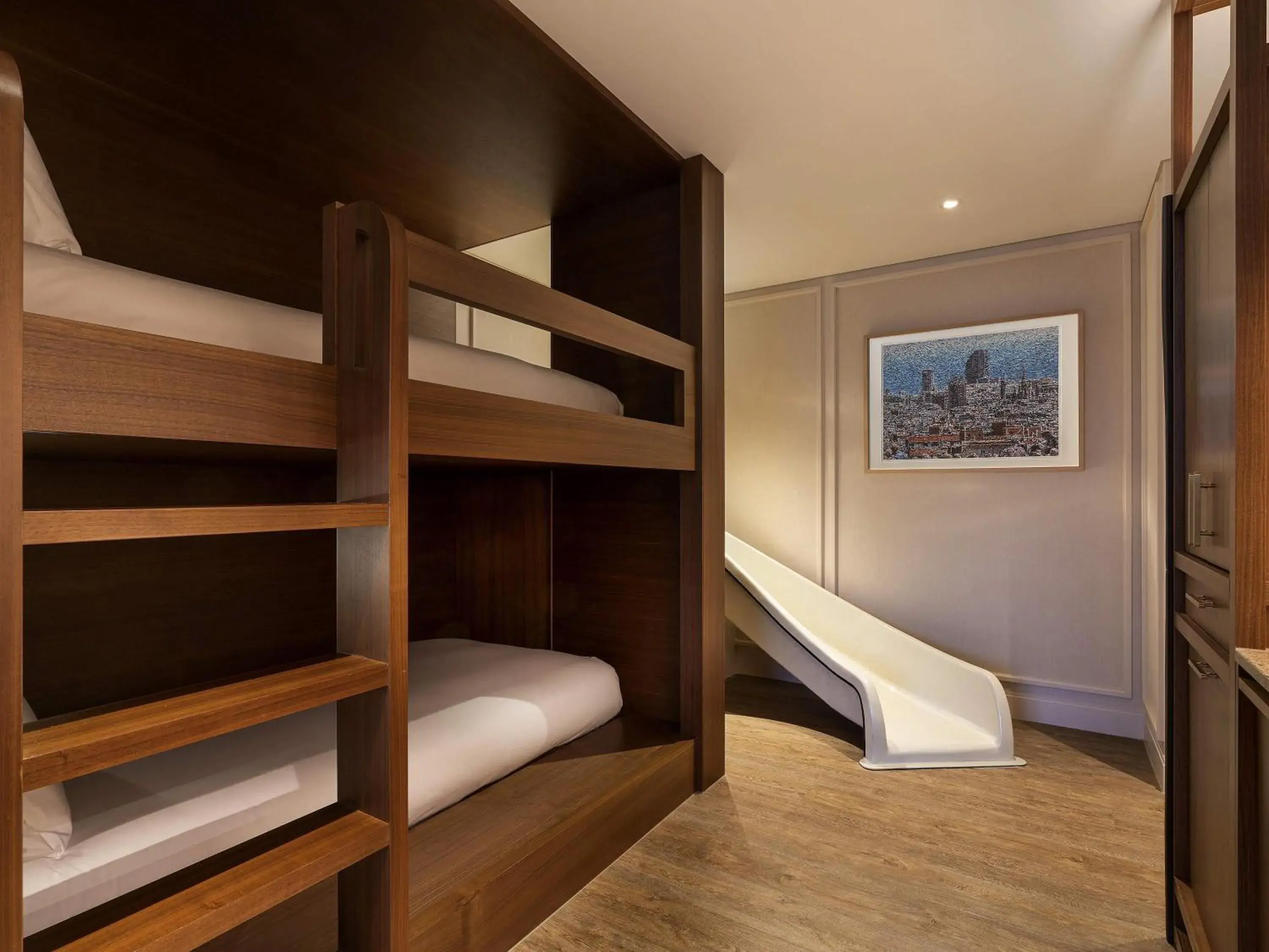 Bedroom, Bed in The Ambassador Seoul - A Pullman Hotel Bedroom, Bed in The Ambassador Seoul - A Pullman Hotel