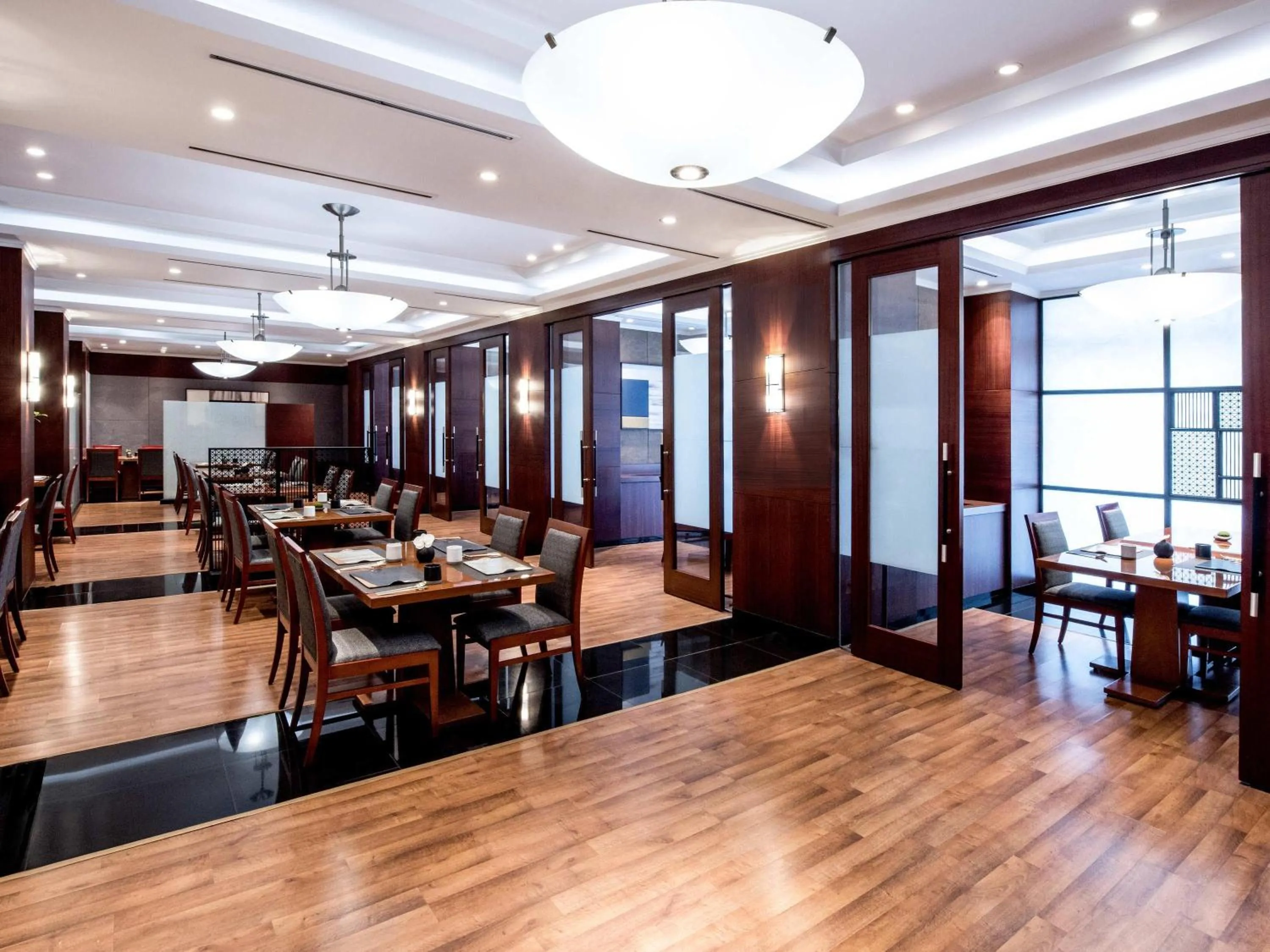 Restaurant/places to eat in The Ambassador Seoul - A Pullman Hotel