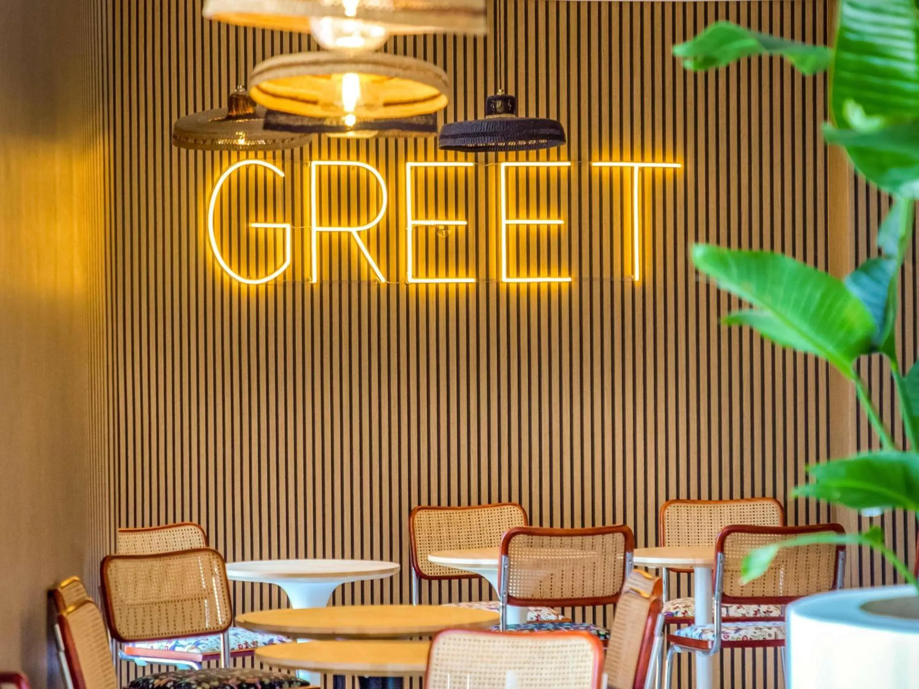 Property building in greet hotel Salon de Provence Property building in greet hotel Salon de Provence