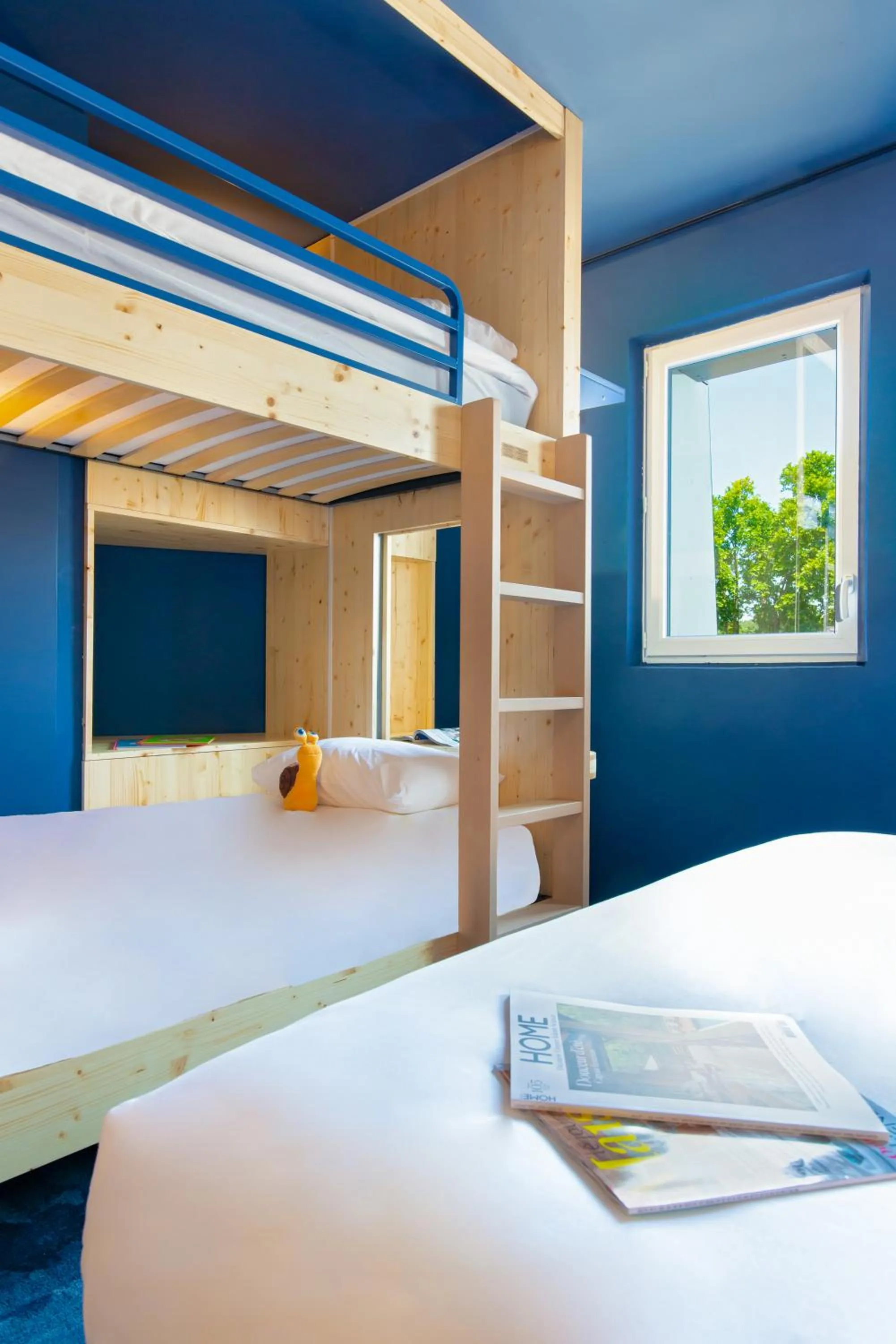 Bed in greet hotel Salon de Provence