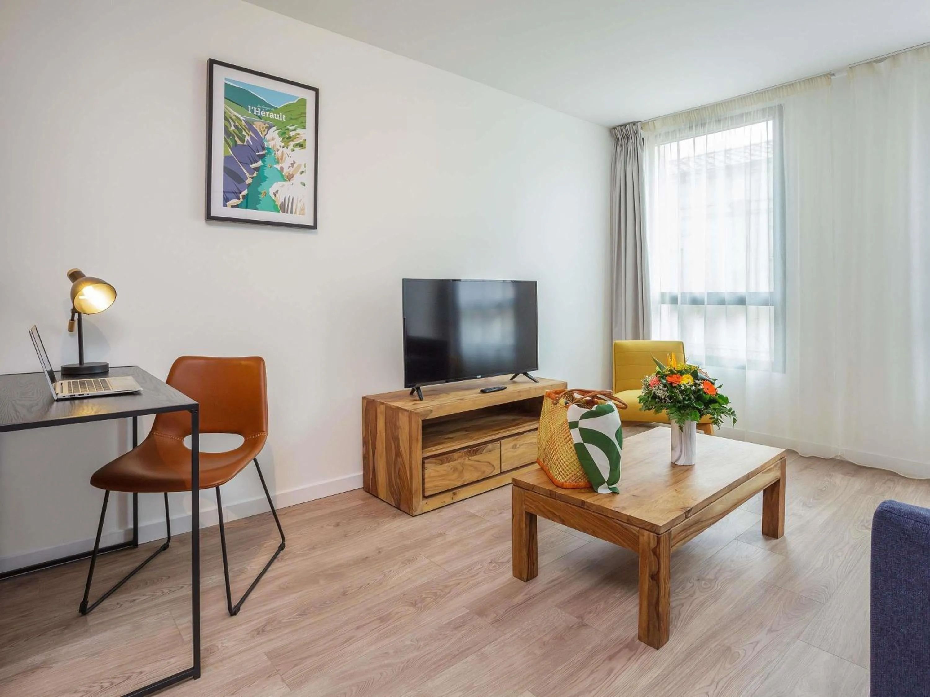 Bedroom in Aparthotel Adagio Montpellier Centre Comedie