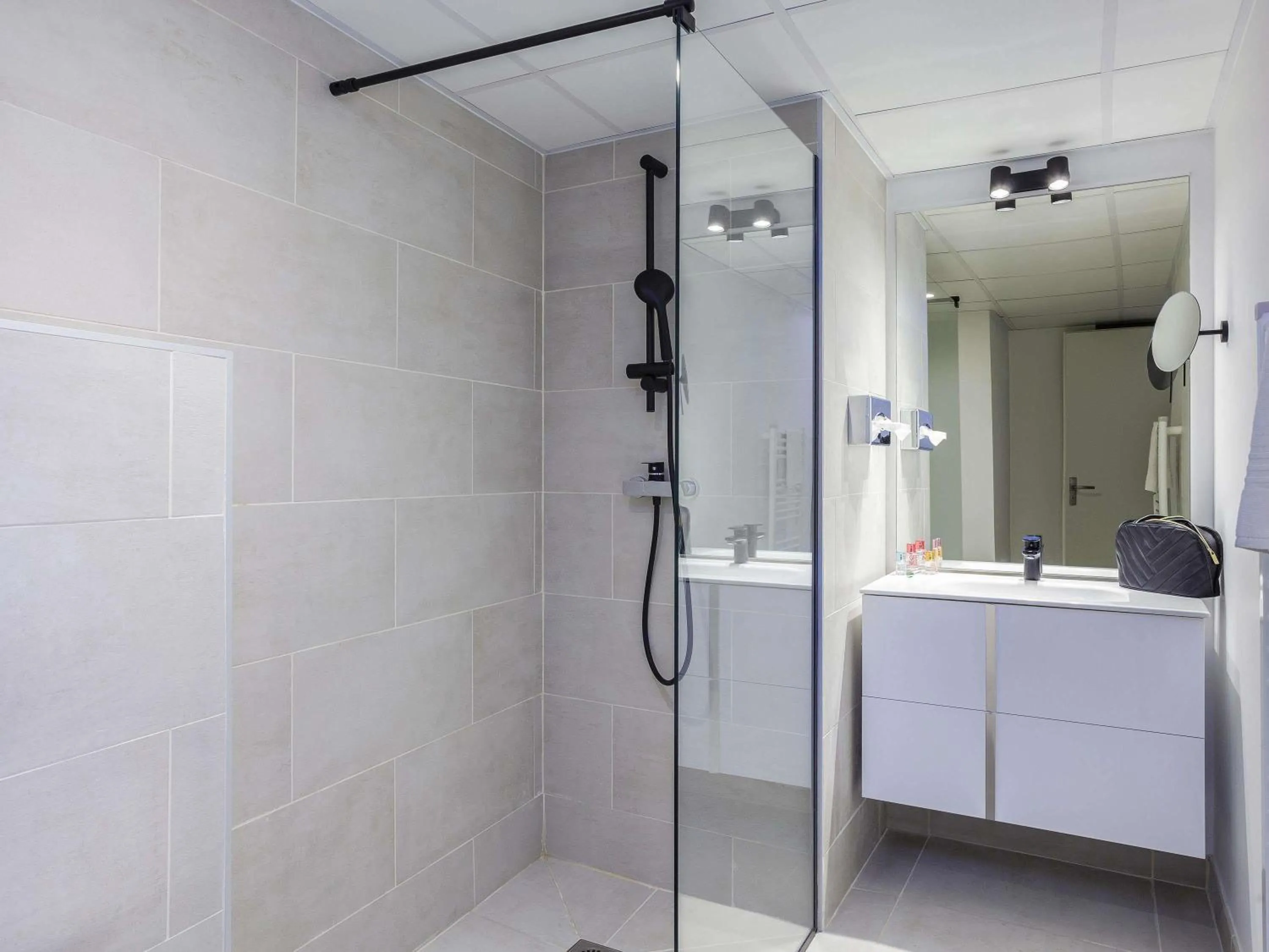 Bedroom in Aparthotel Adagio Montpellier Centre Comedie