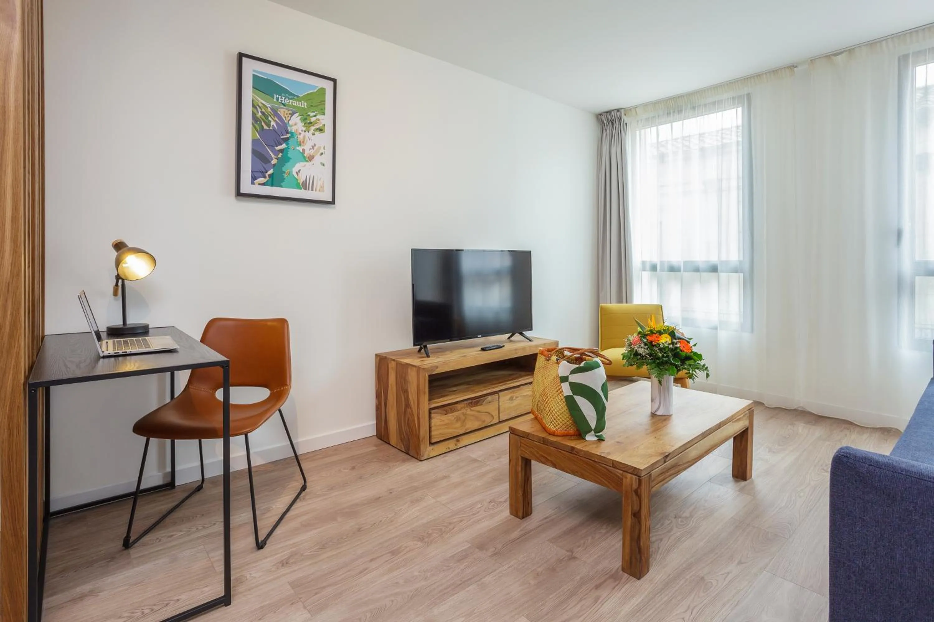 Living room in Aparthotel Adagio Montpellier Centre Comedie