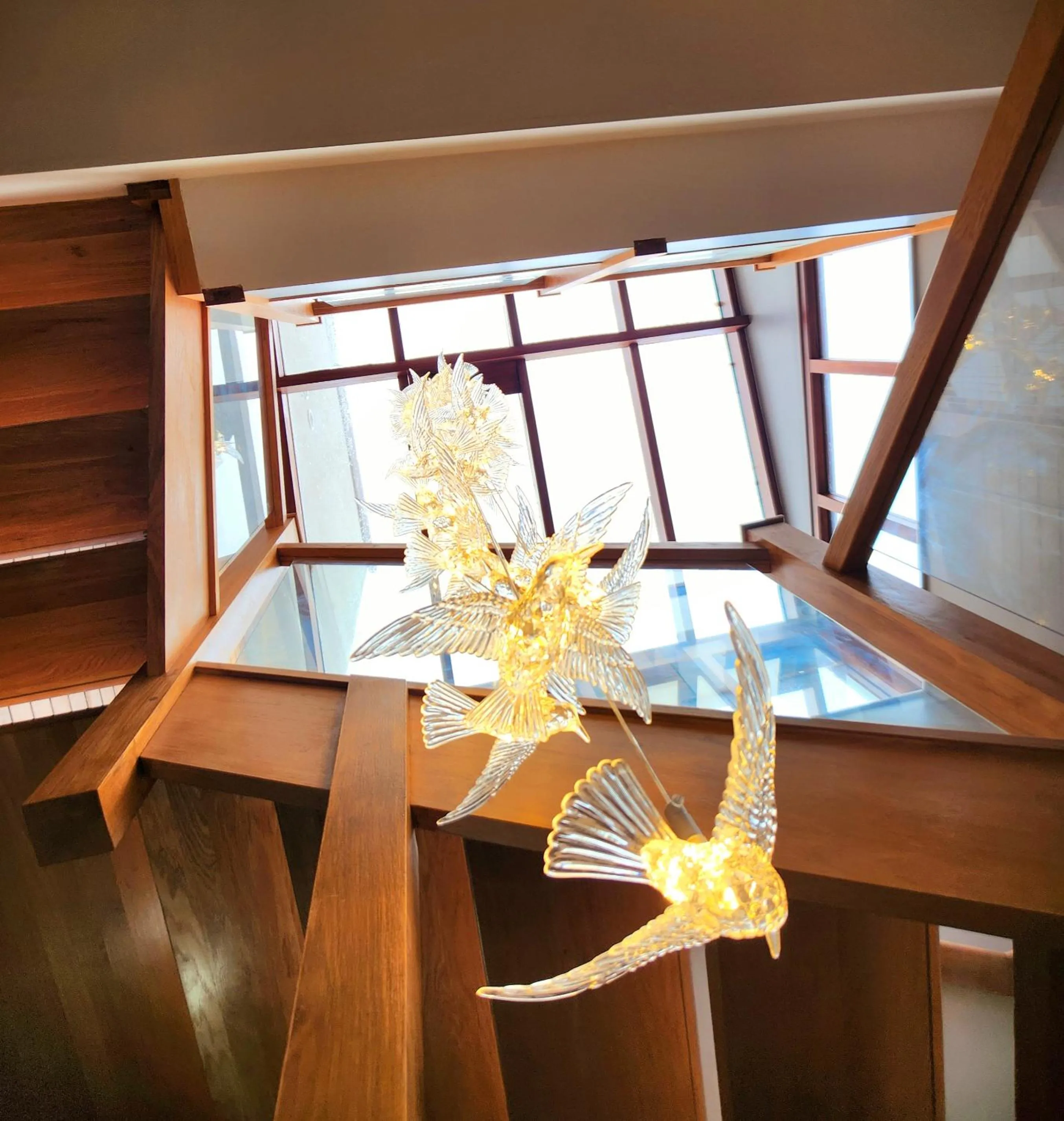 Facade/entrance in Pinnacle Suites Hotel